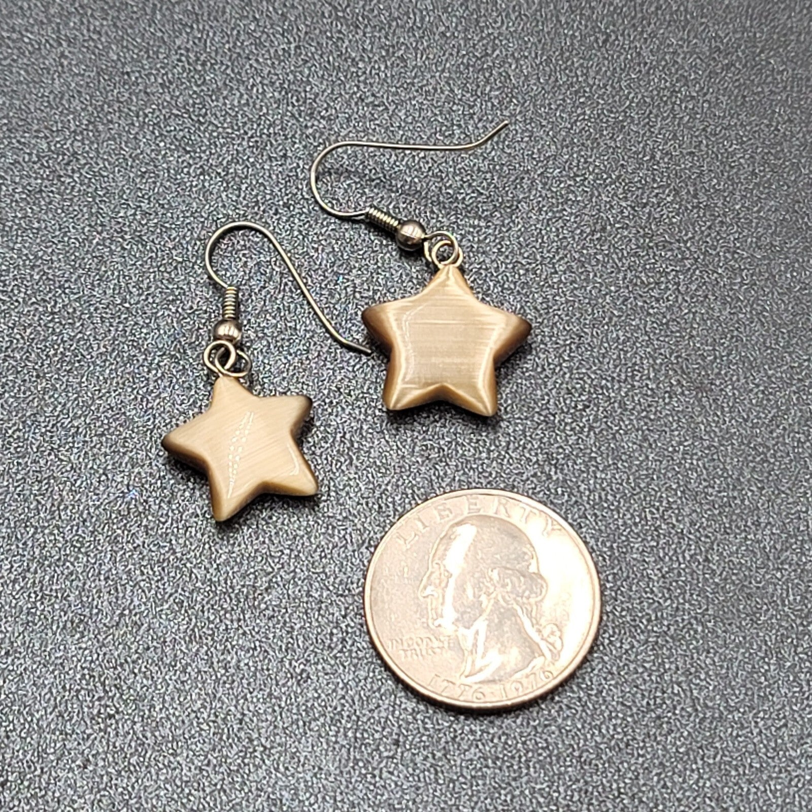 Pierced Earrings Silver tone Tan Brown Satin Cats Eye Glass Star Bead Dangle 3/4