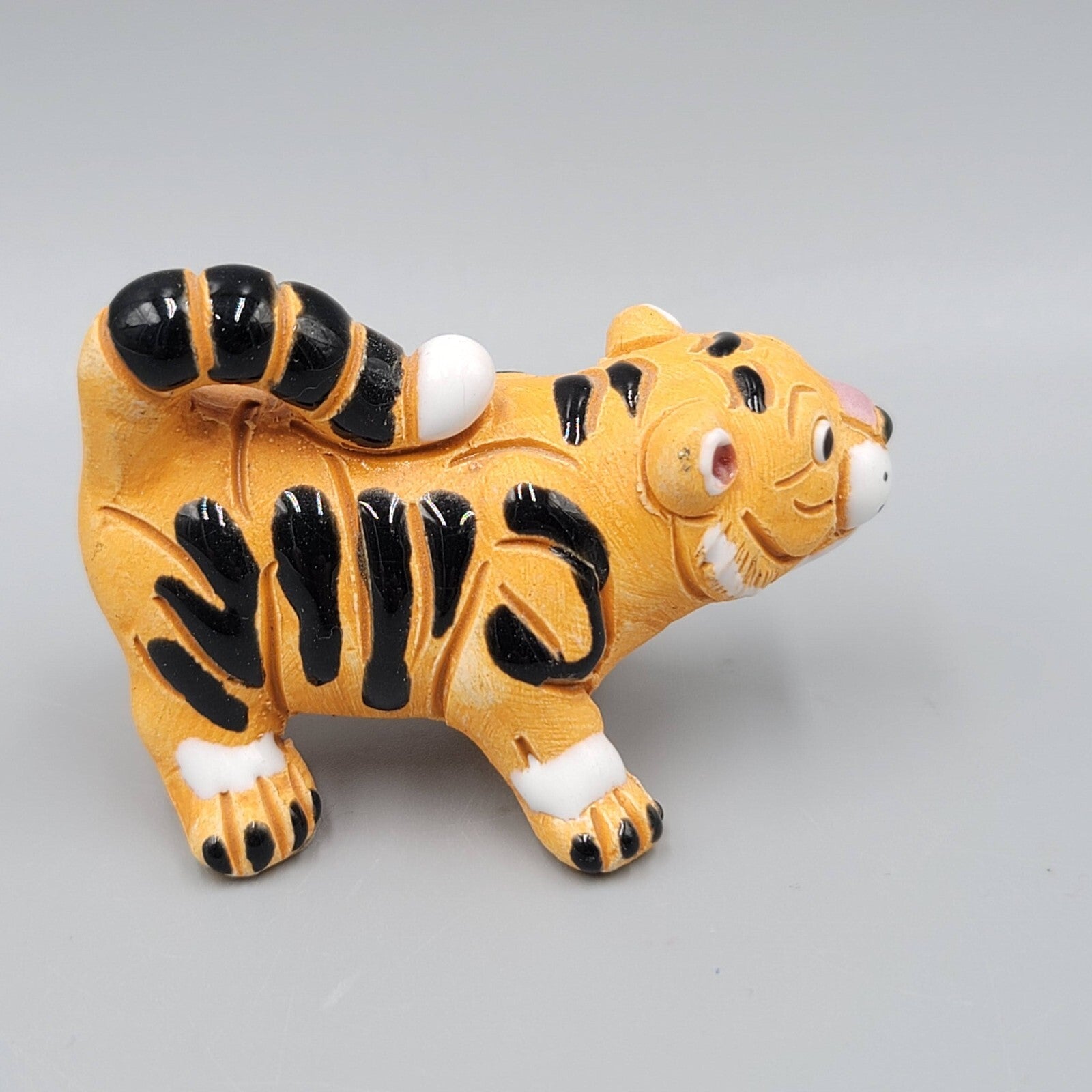 Coad Pottery Tiger Made in Peru Peruvian Pottery Figurine 2.25" x 1.75"