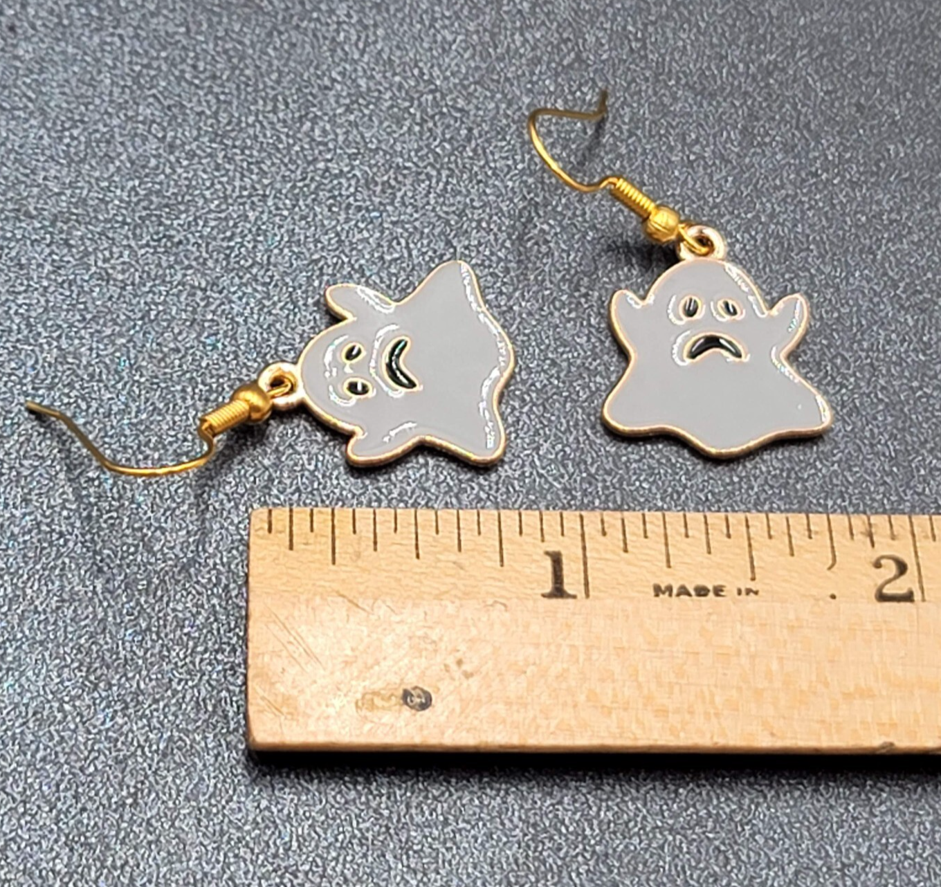 Halloween Sad Ghost Pierced Earrings Gold tone Gray Enamel Dangle 3/4"