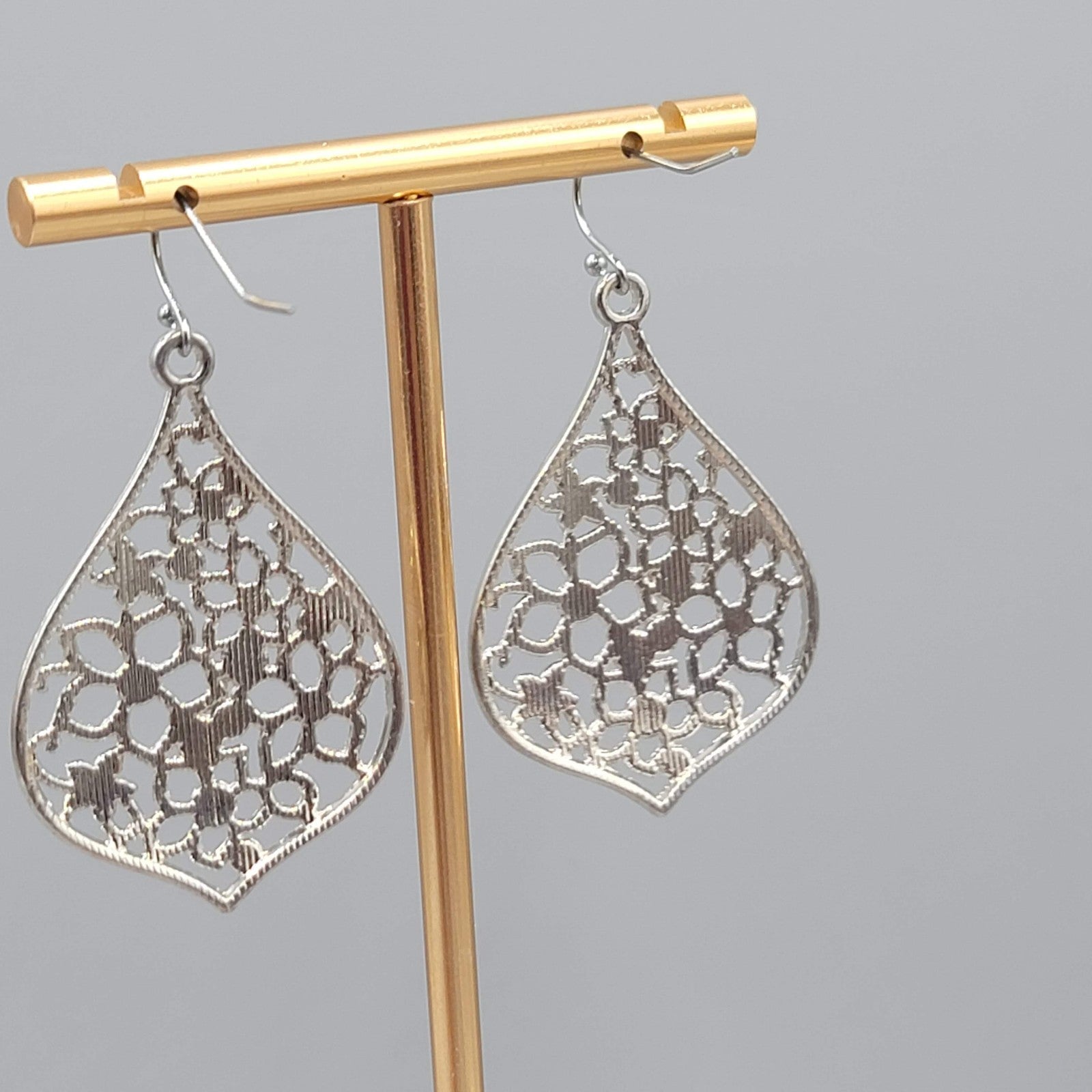 Crystal Flower Open Work Pierced Earrings Silver tone Dangle  1.75 in