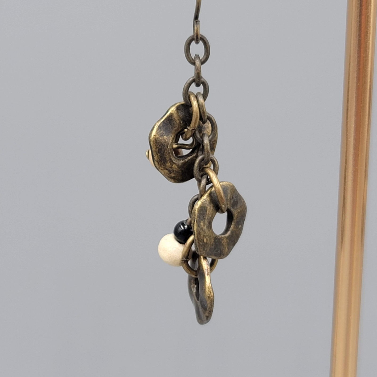 Circles Wood Bead Pierced Earrings Bronze tone Dangle 1.5 in