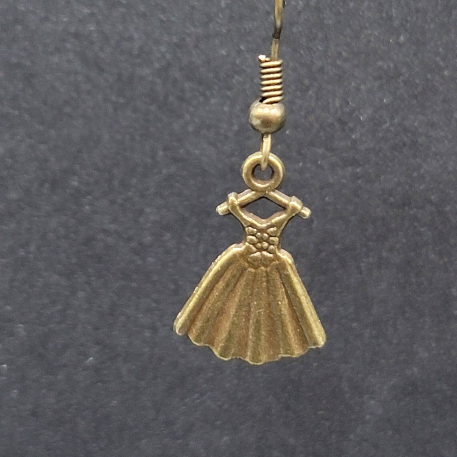 Dress Pierced Earrings Bronze tone Dangle 3/4"