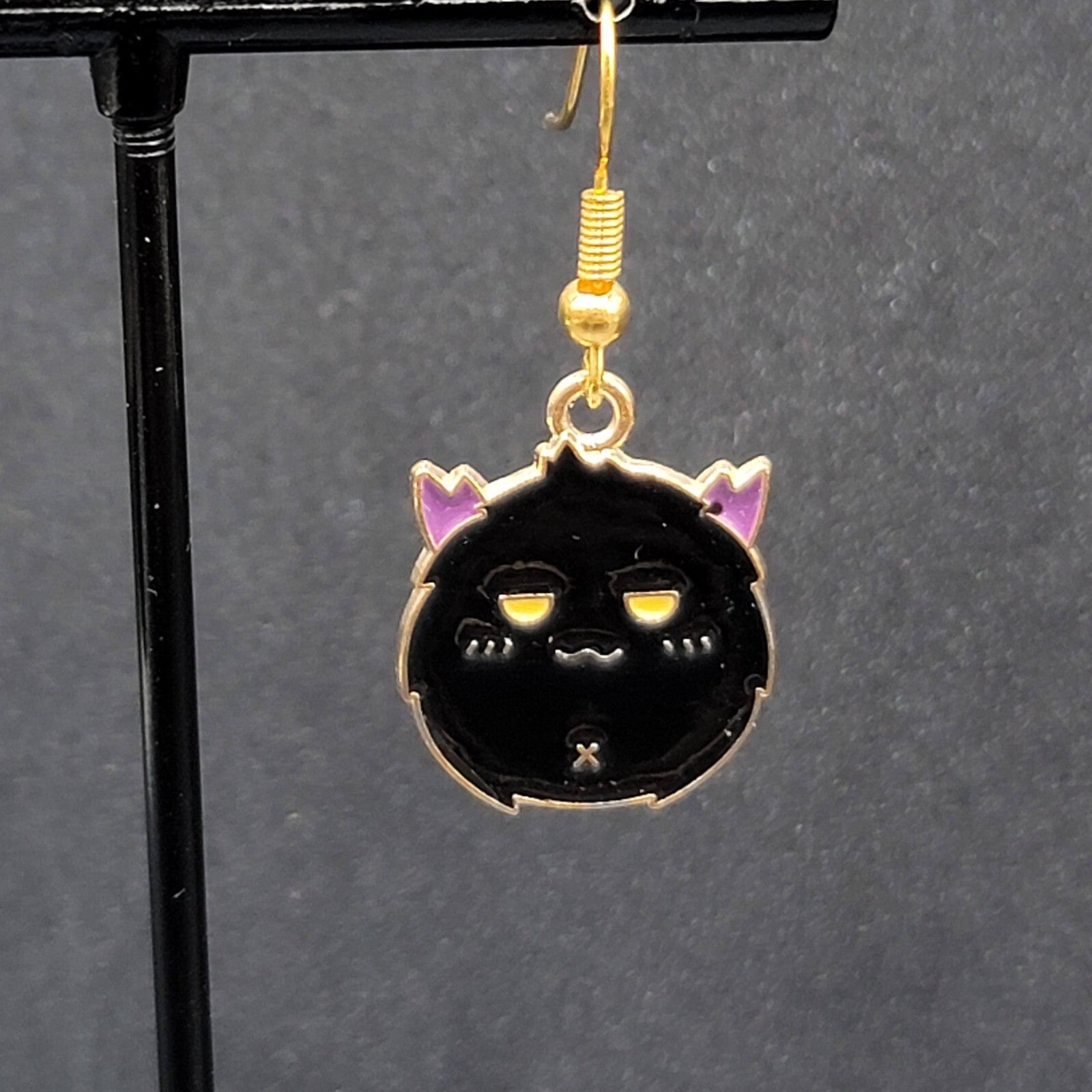 Bat Pierced Earrings Gold tone Enamel Halloween Dangle 7/8"