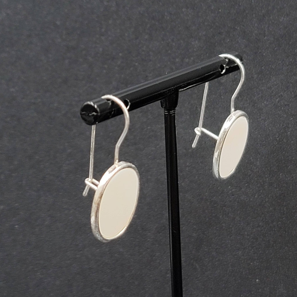Avon Pierced Earrings Silver tone White Shell Inlay Oval Dangle 3/4"