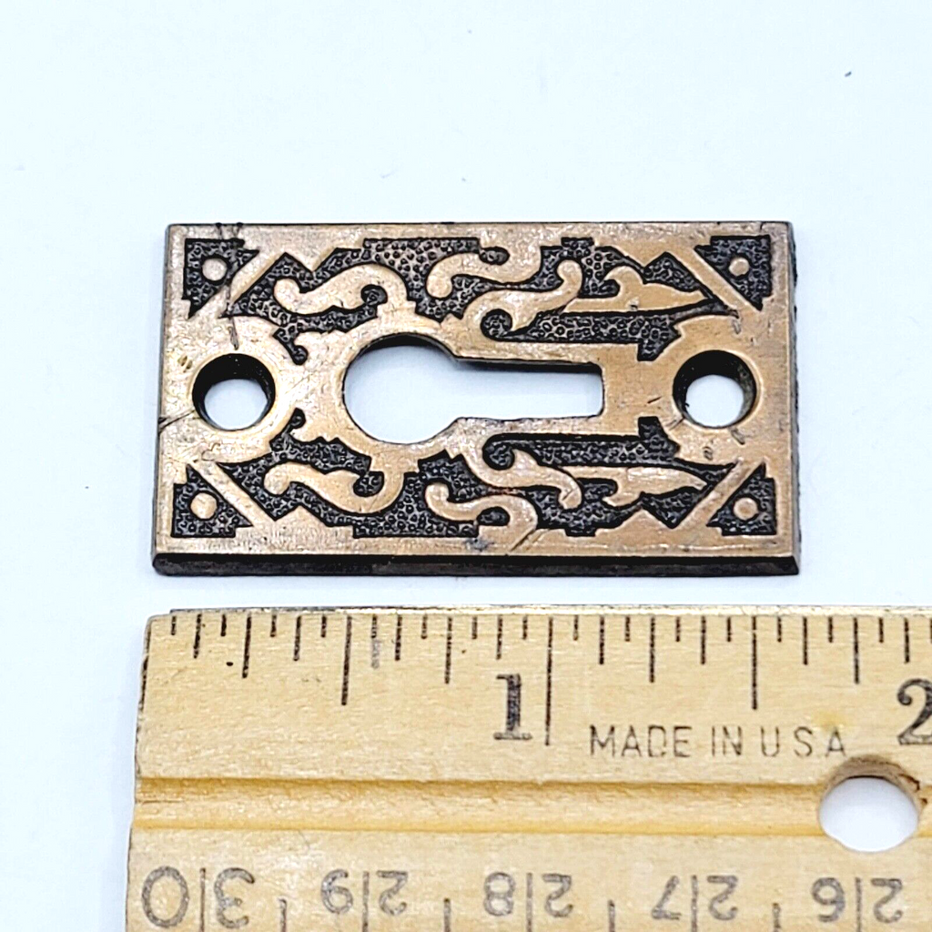 Vintage Ornate Bronze Skeleton Keyhole Escutcheon Salvage Hardware 5250