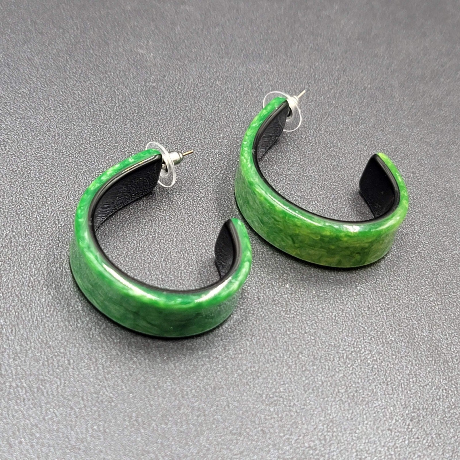 Pierced Earrings Green Black Resin Hoops Artsy 1 5/8"
