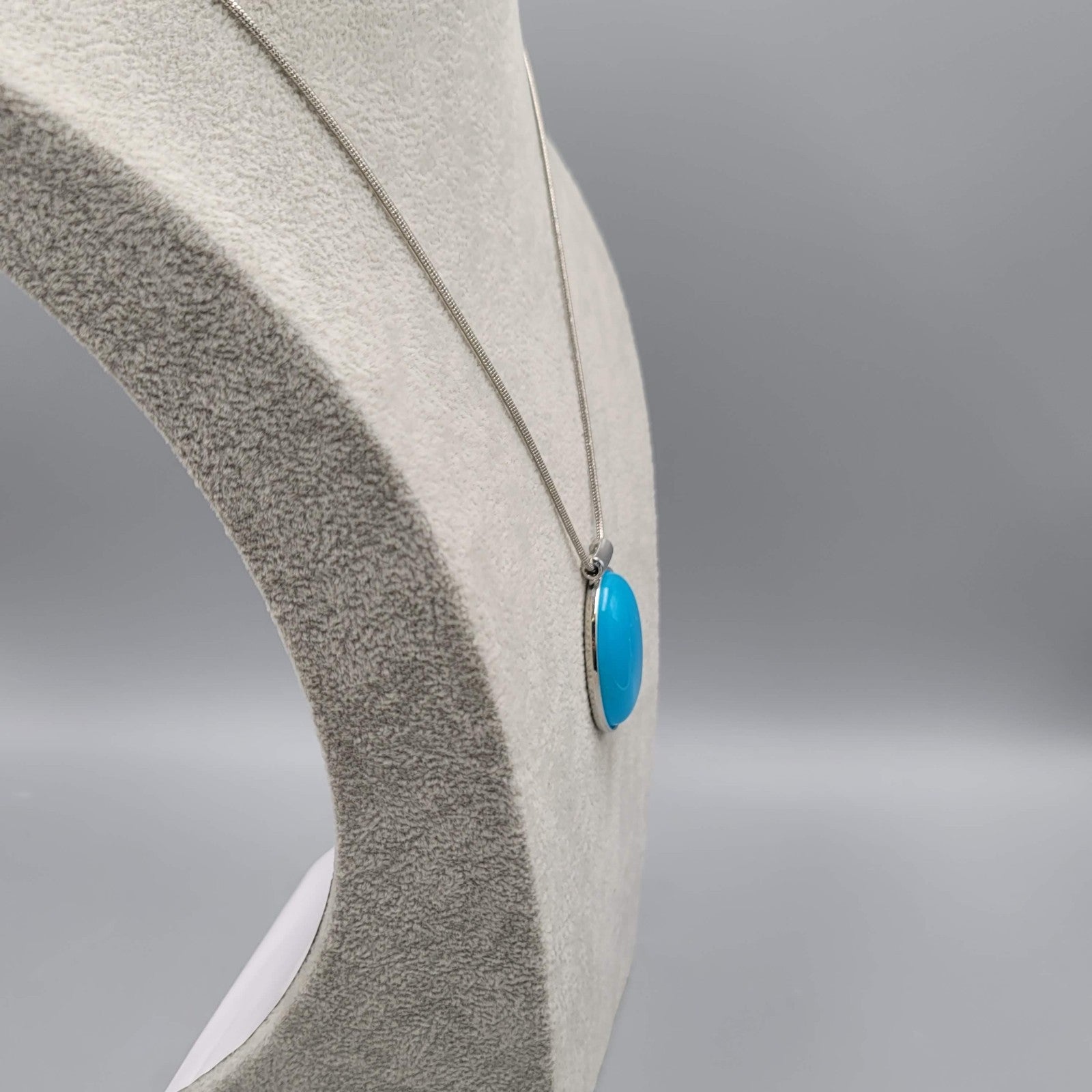 Bright Blue Glass Cabochon Pendant Necklace Silver tone Snake Chain 20 in