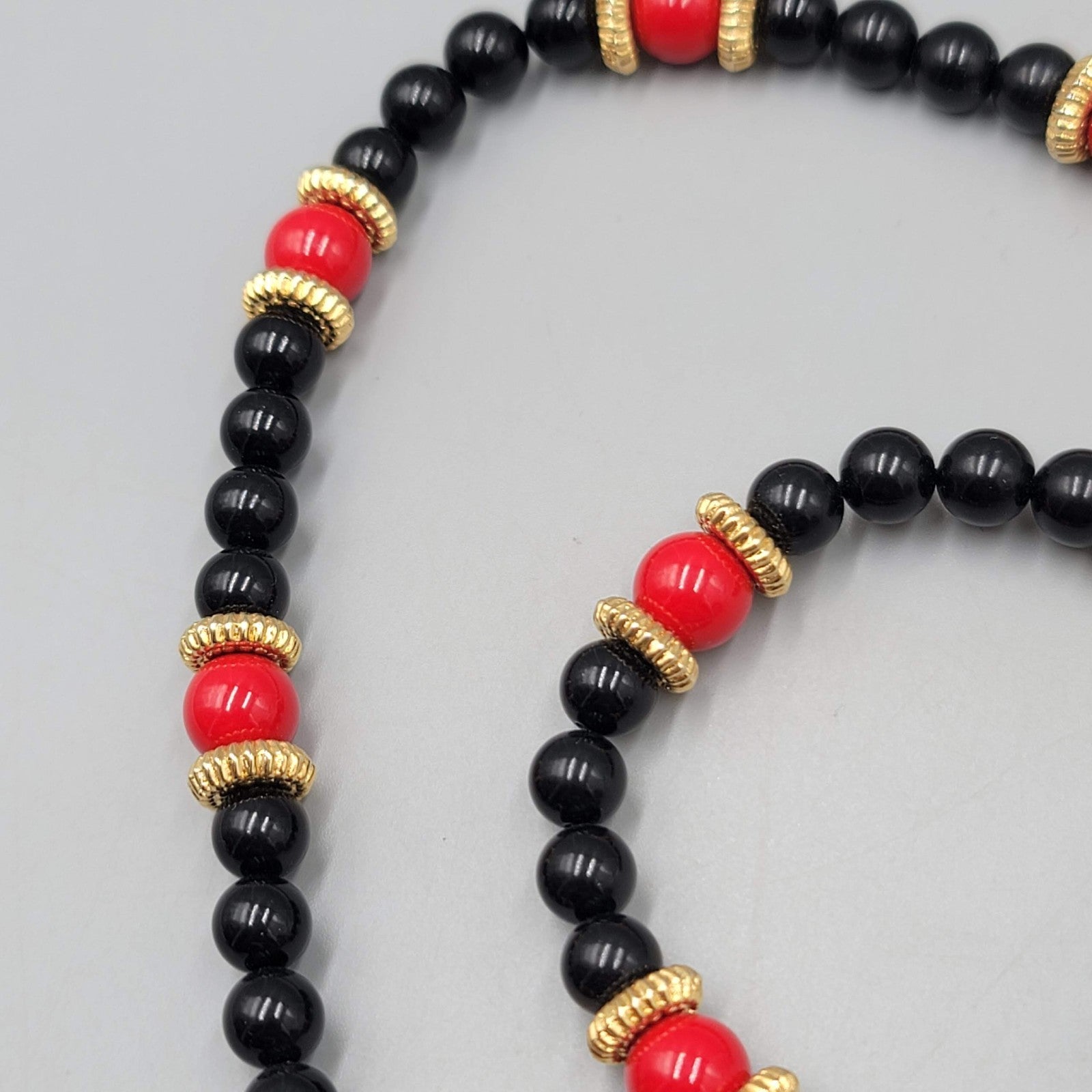 Vintage Black Red Bead Necklace Gold tone 32" Estate Costume Jewelry