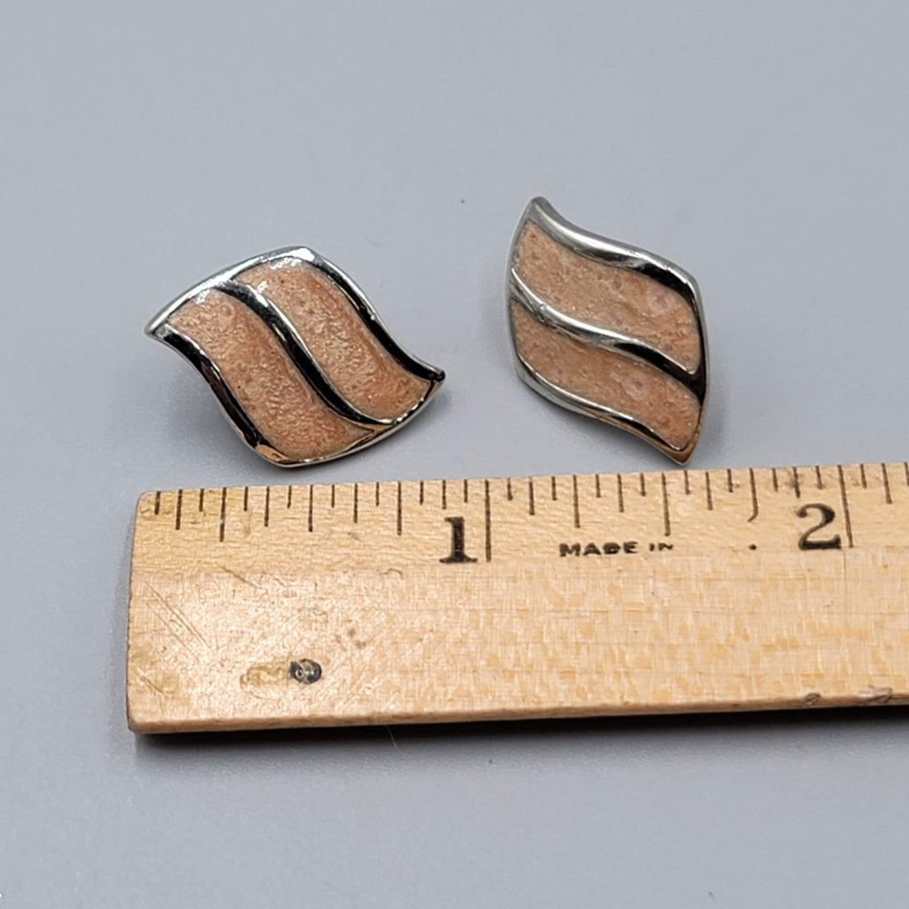 Vintage Tan Swirl Enamel Pierced Earrings Silver tone Drop 7/8"