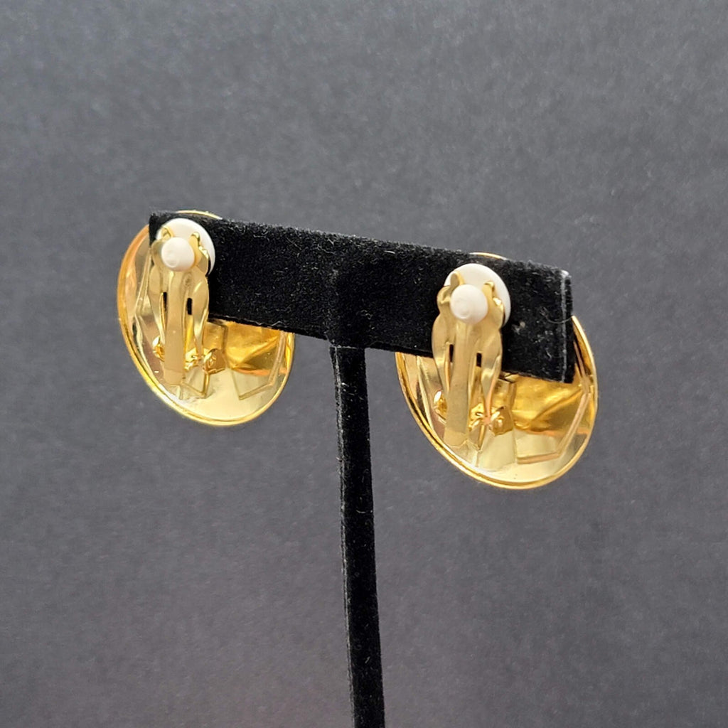 Vintage Clip on Earrings Gold tone Green Enamel Round 1 1/8"