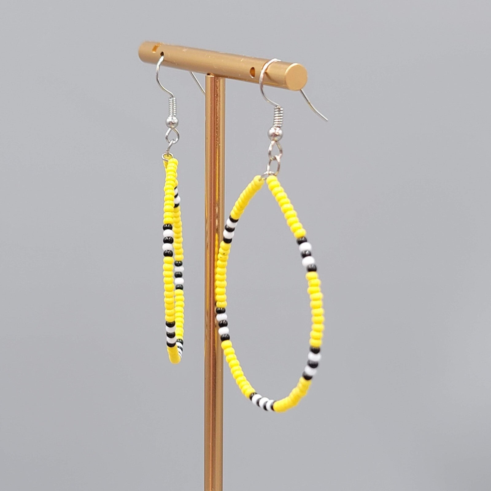 Hoop Pierced Earrings Yellow Black White Seed Bead Dangle 1.75"