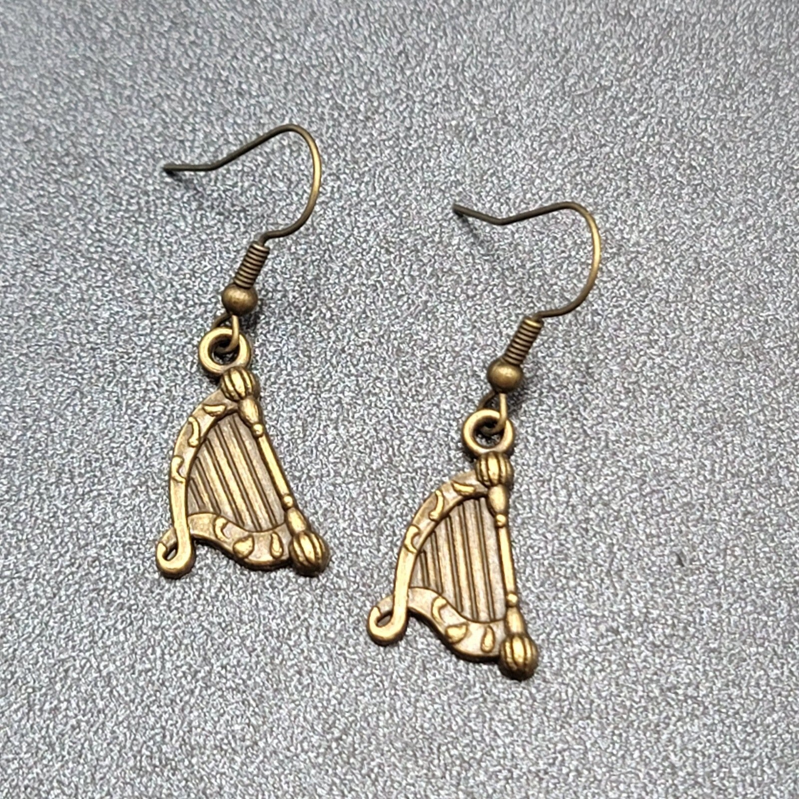 New Harp Pierced Earrings Bronze tone Embossed Dangle 7/8"