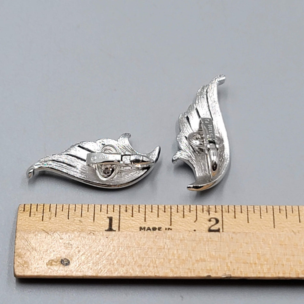 Vintage Trifari Clip on Earrings Silver Plated Leaf Climber 1.25"