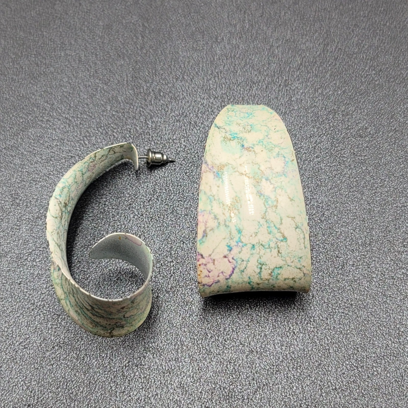Vintage Pierced Earrings Large Green White Enamel Statement Hoops 2"