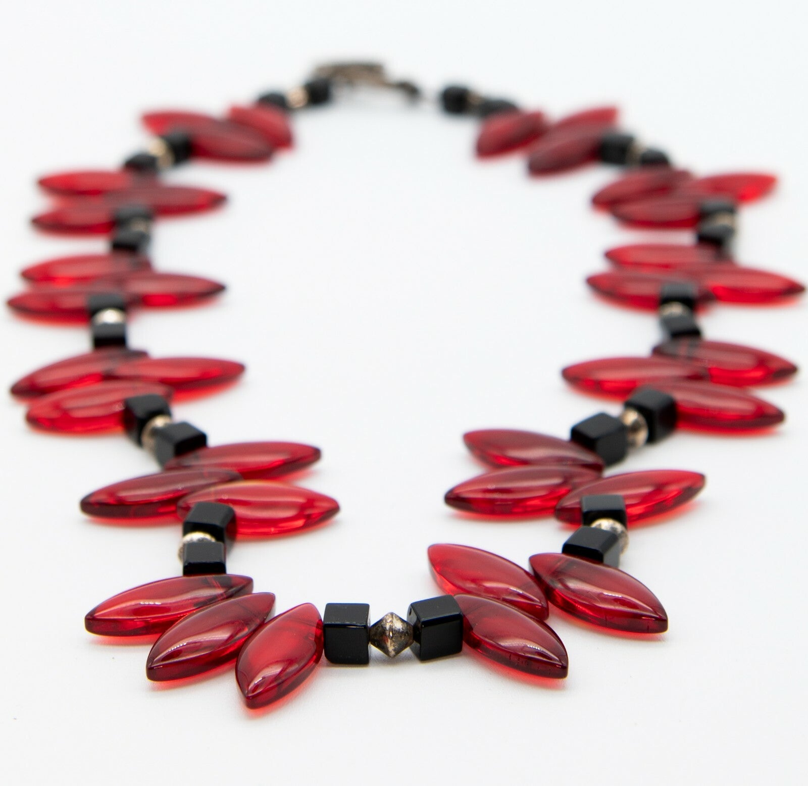 Red Black Hand Crafted Toggle Clasp Beaded Necklace 21.5"