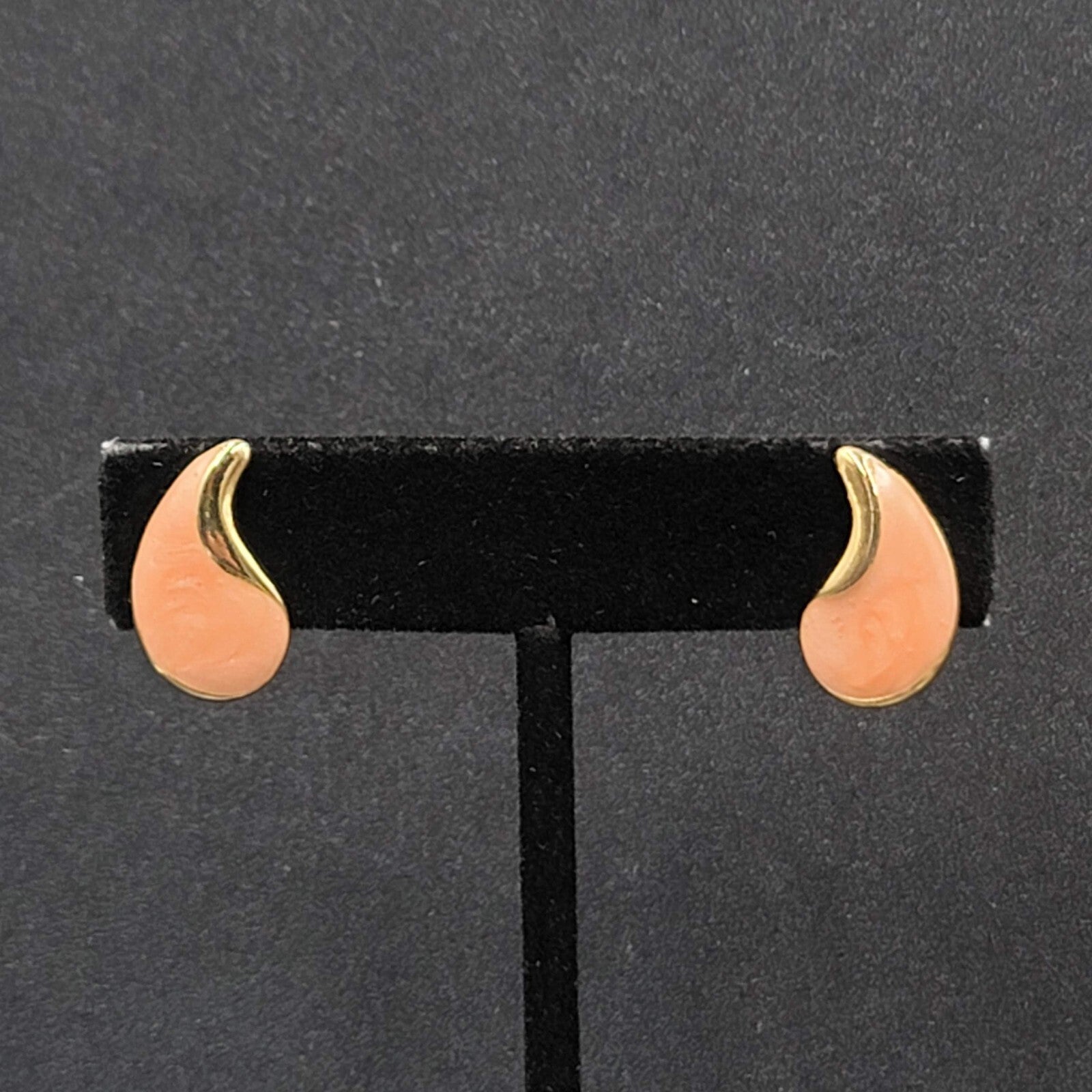 Vintage Pierced Earrings Gold tone PinkEnamel Teardrop Studs 3/4"