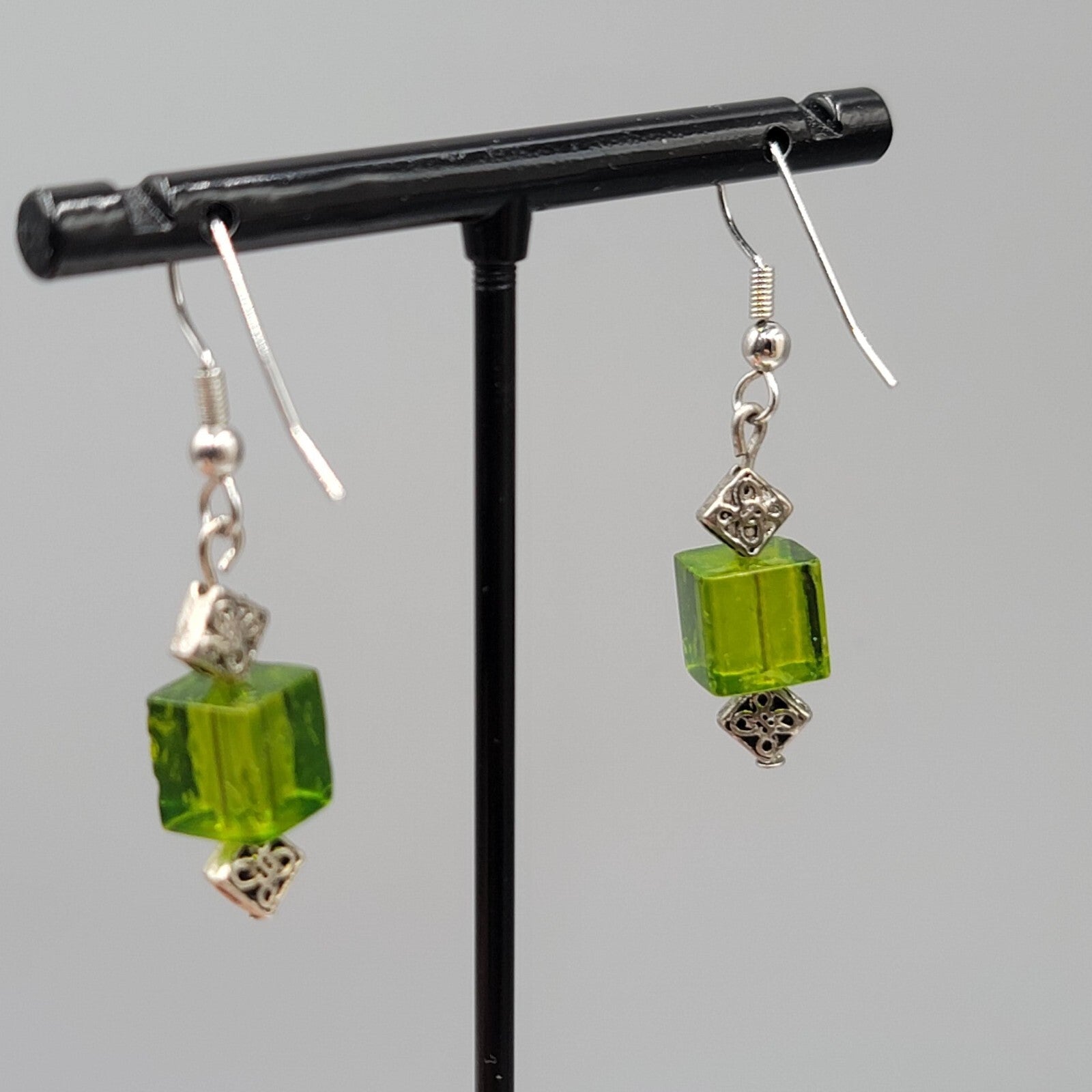 Pierced Earrings Square Green Glass Bead Silver tone Dangle 1"