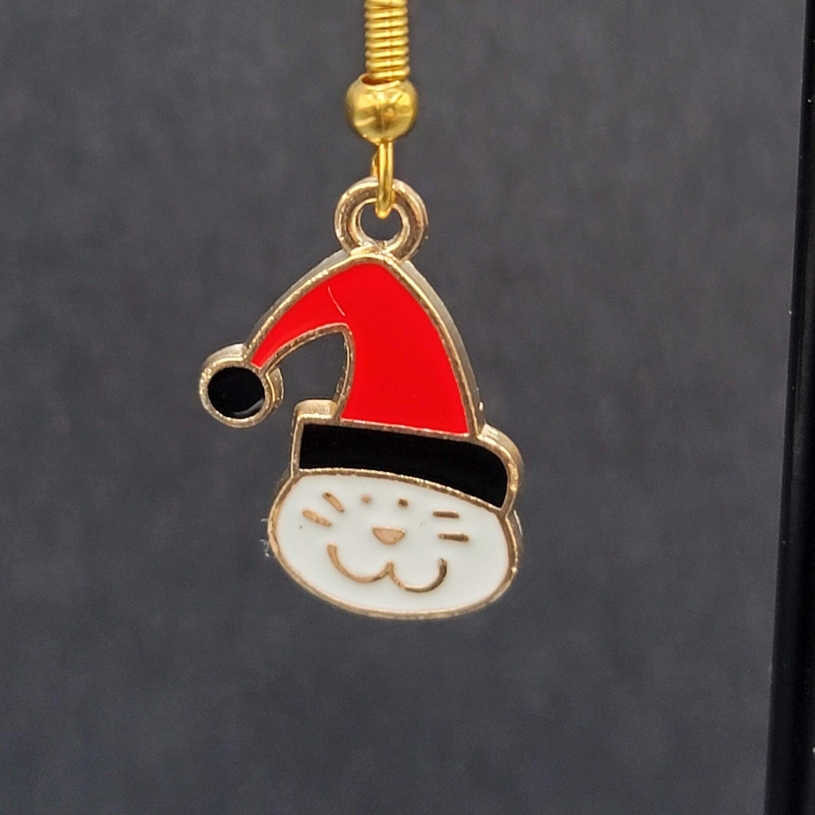 Christmas Kitty Cat Red Cap Pierced Earrings Gold tone Enamel Dangle 7/8"