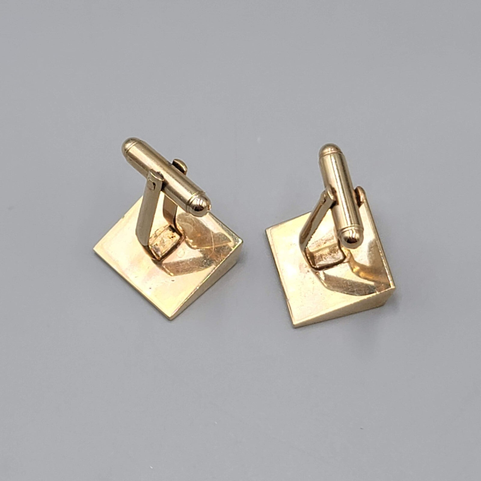 Vintage Mens Cufflinks Gold tone Square Modern Design 3/4"