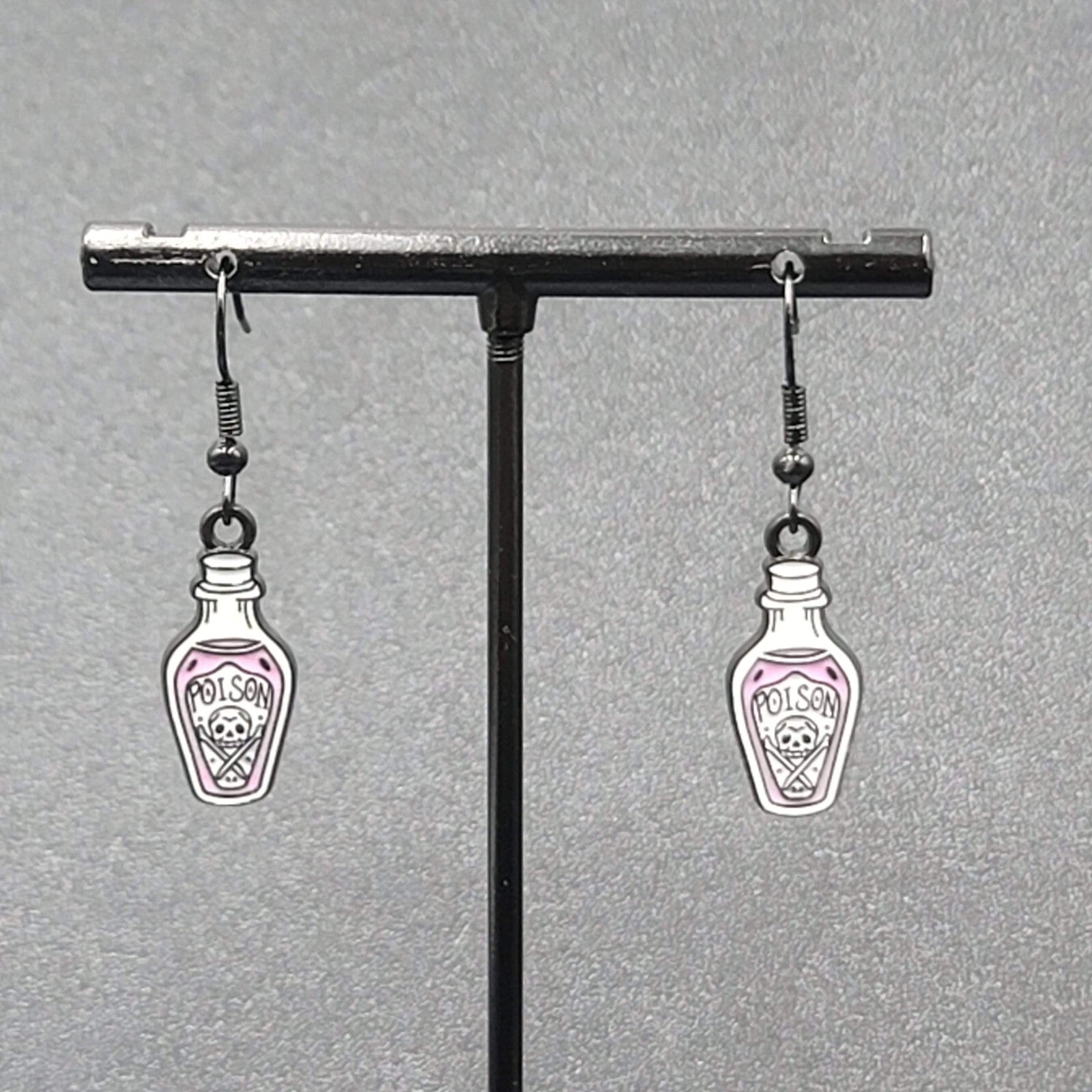 Poison Pierced Earrings Purple Black White Enamel Dangle 7/8" 