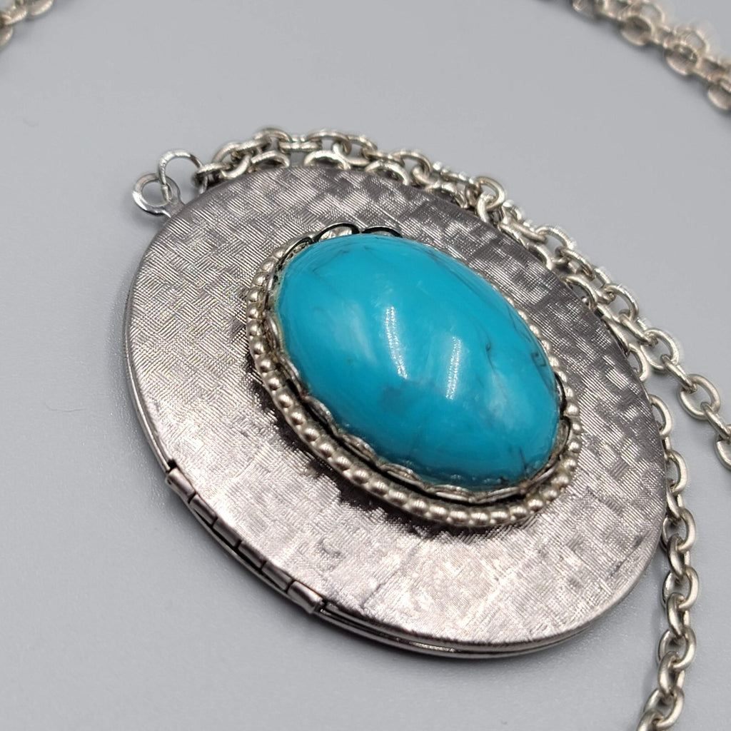Vintage Large Locket Pendant Necklace Blue Acrylic Cabochon 26"