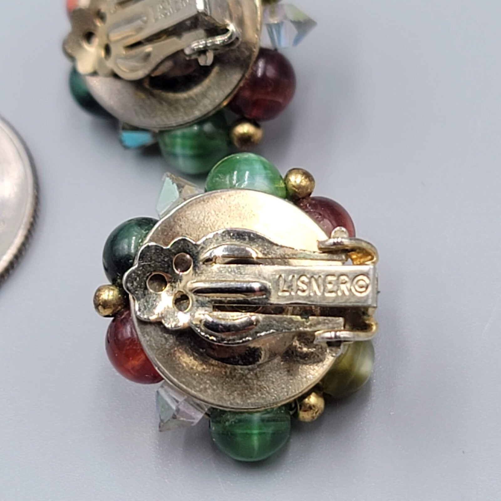 Vintage Cluster Bead Clip on Earrings Gold tone Red Green 3/4"