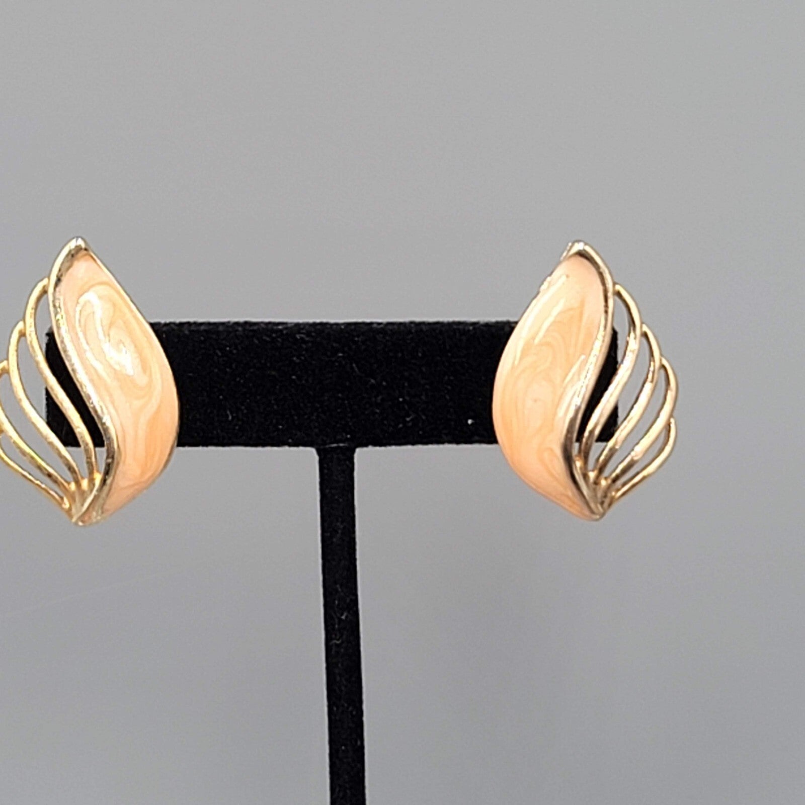 Vintage Pierced Earrings Peach Enamel Gold tone Climber Fan 1.25"