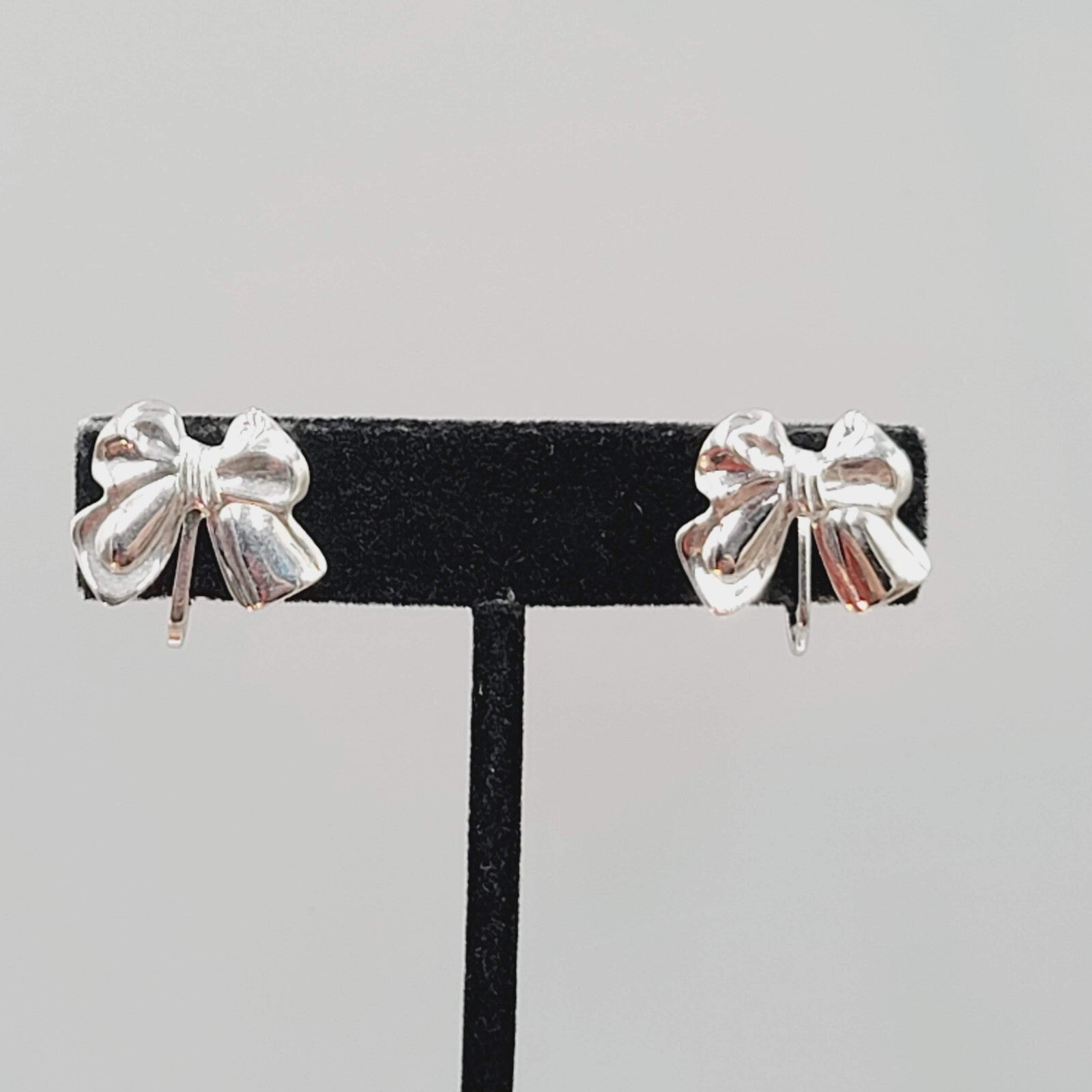 Vintage Bow Stud Clip on Earrings Silver tone Studs Lightweight 5/8"