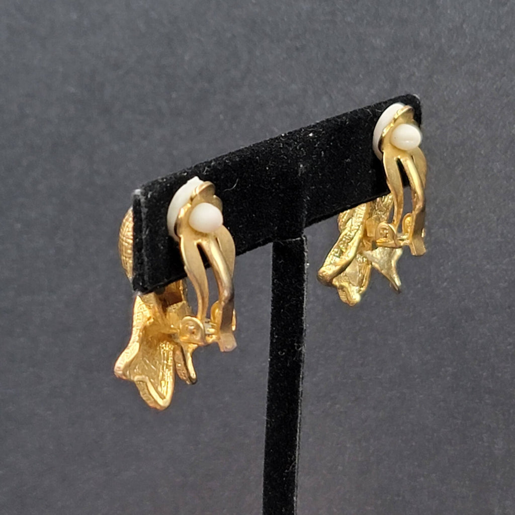 Vintage Clip on Earrings Gold Plated Textured Ribbon Style Drop 1.5"
