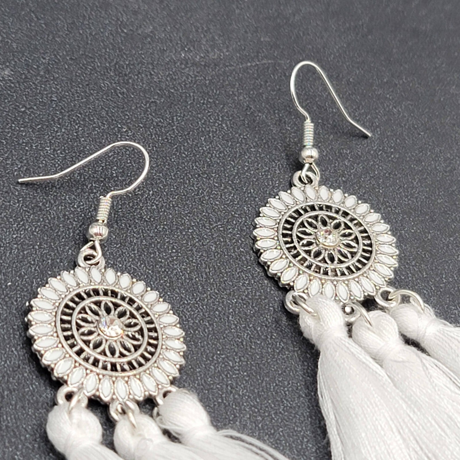 Pierced Earrings Silver tone Enamel Medallion Round Dangle White Tassel 2.5"