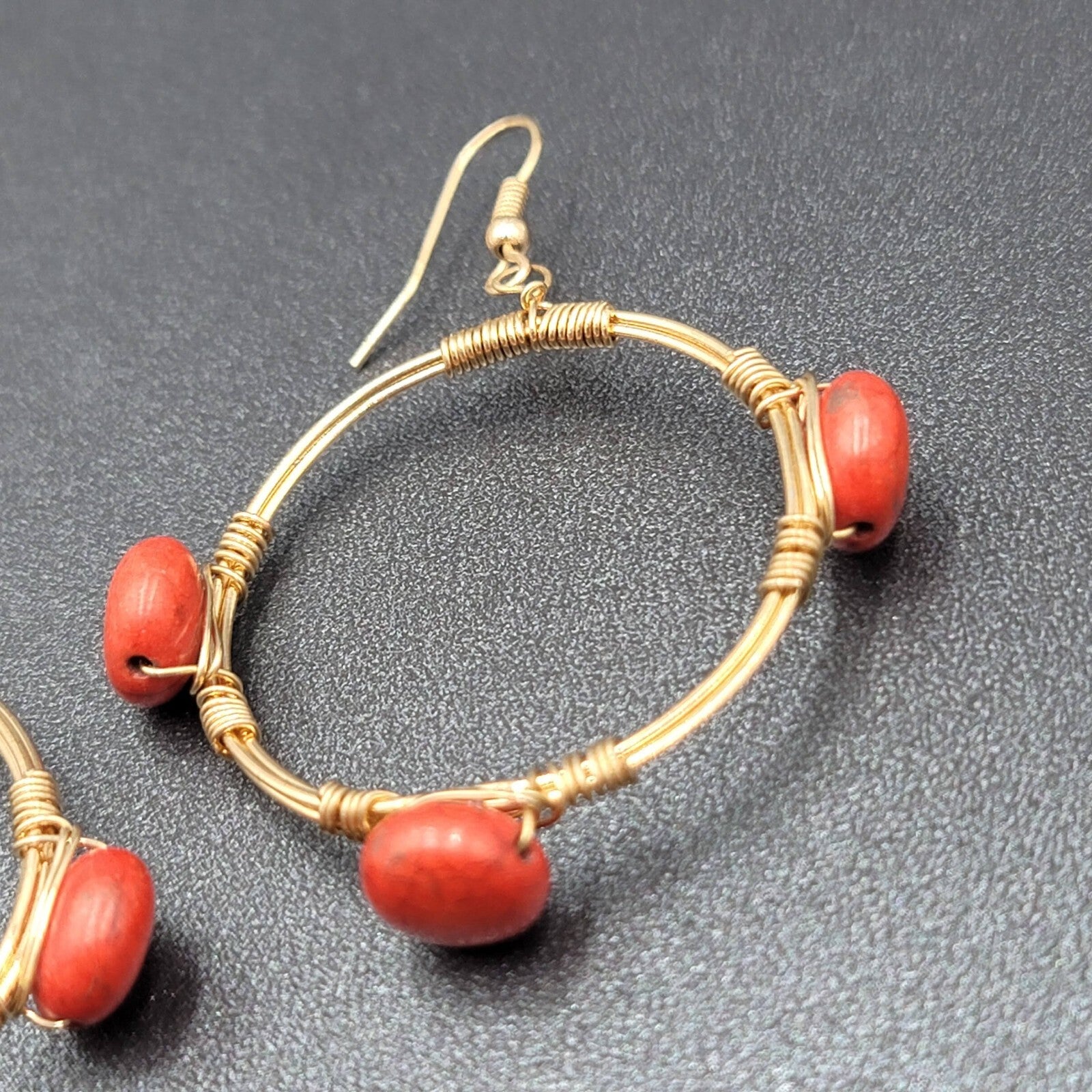 Pierced Earrings Gold tone Orange Stone Bead Dangle Hoops 1.75"