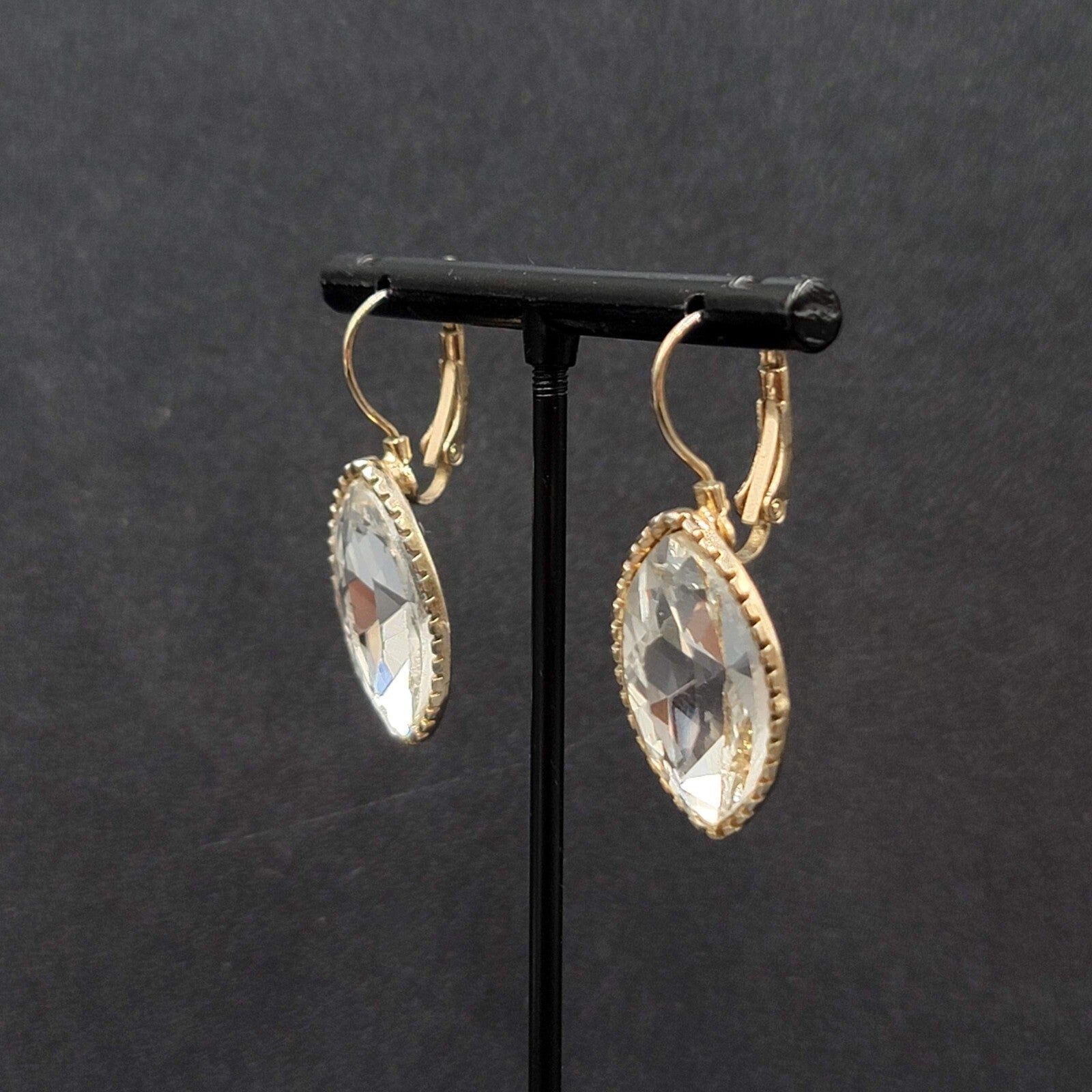 Pierced Earrings Gold tone Glass Faceted Marquis Dangle 1"
