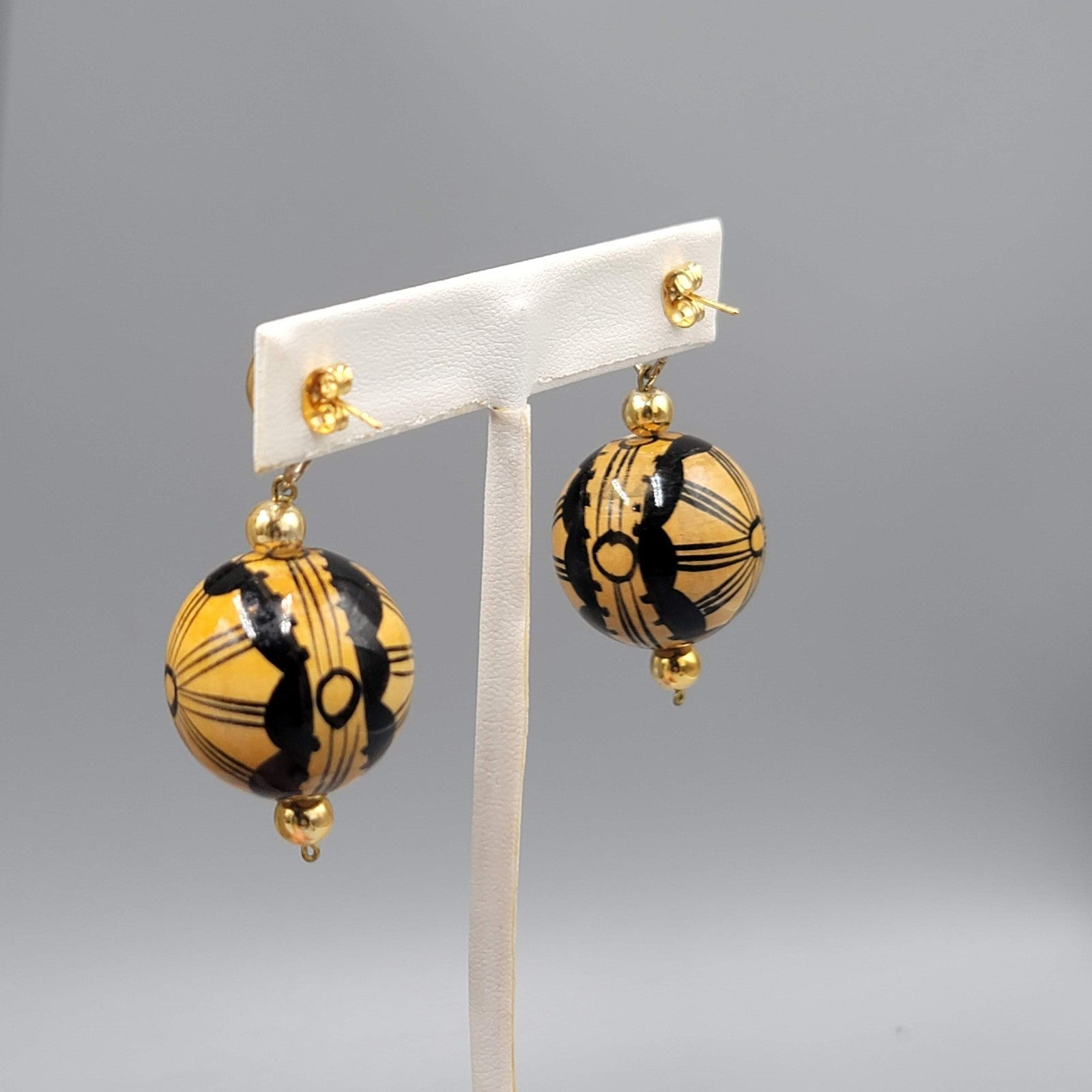 Vintage Large Bead Statement Necklace Pierced Earring Set Tan Black Gold tone