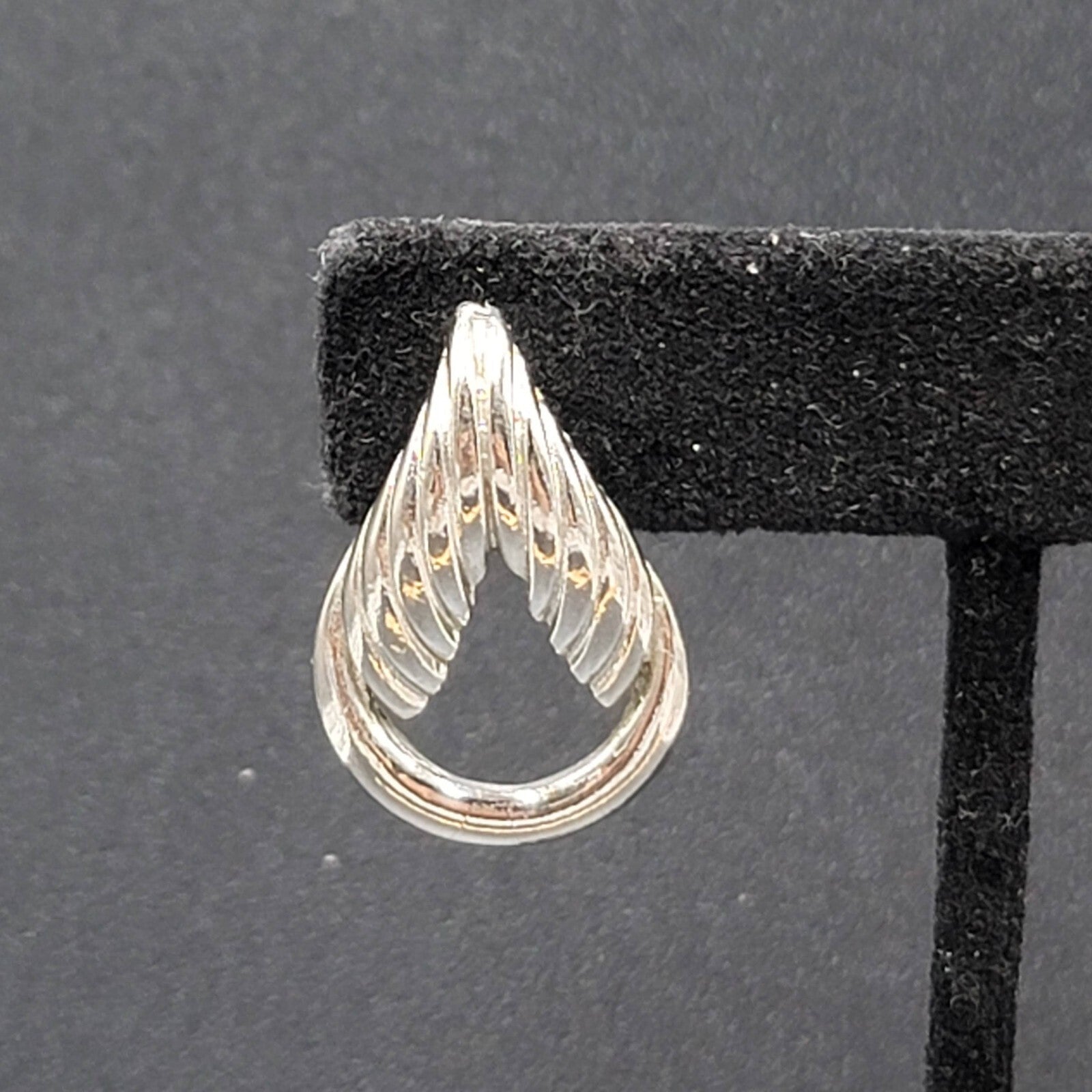 Vintage Pierced Earrings Silver tone Open Drop  1"