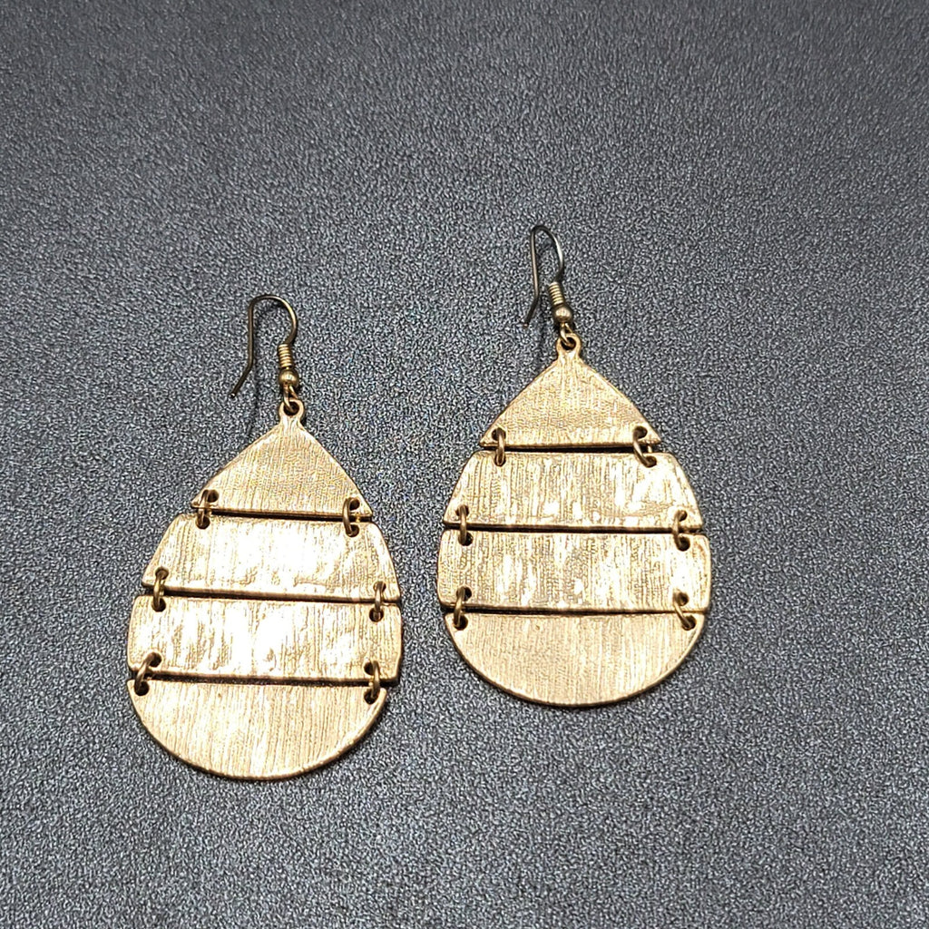 Pierced Earrings Gold tone Articulated Metal Teardrop Leopard Print Dangle 2"