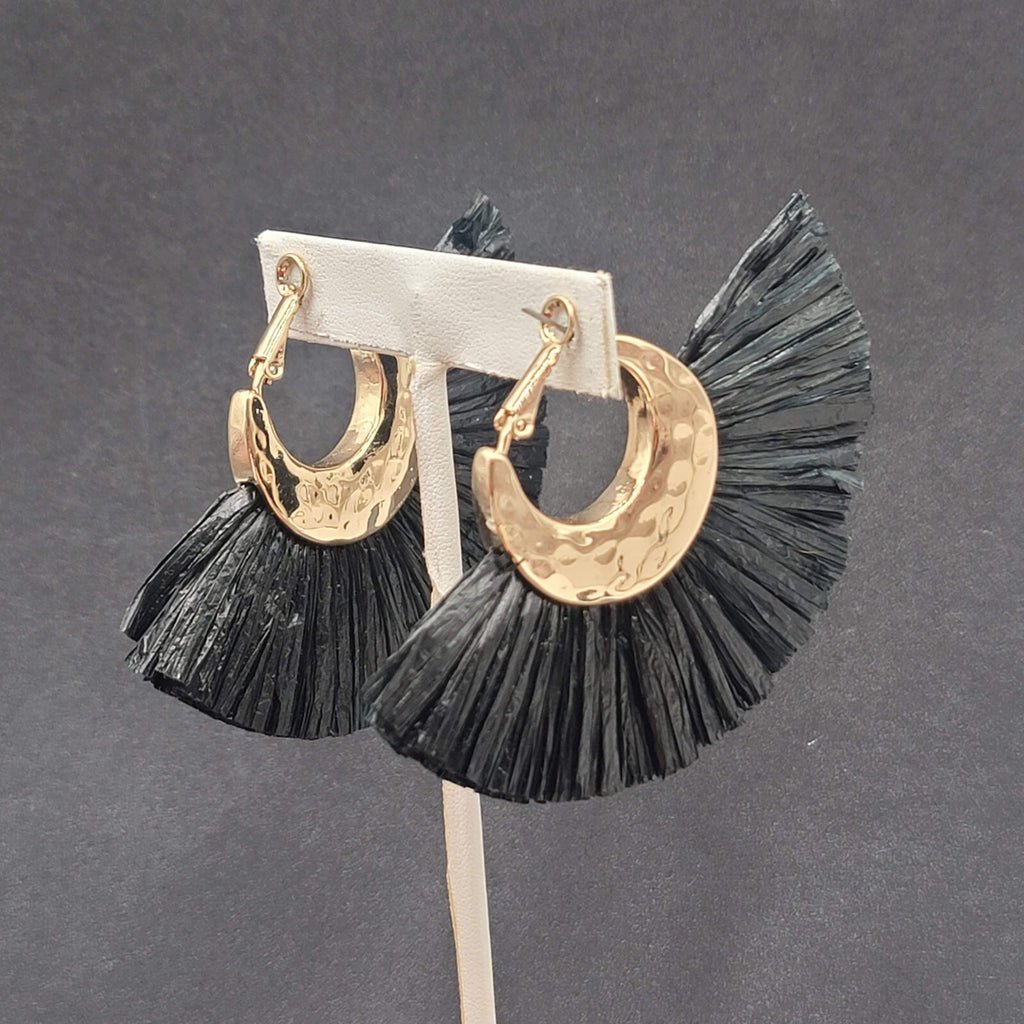 Pierced Earrings Gold tone Black Rattan Tassel Dangle 2.25"x3.25"