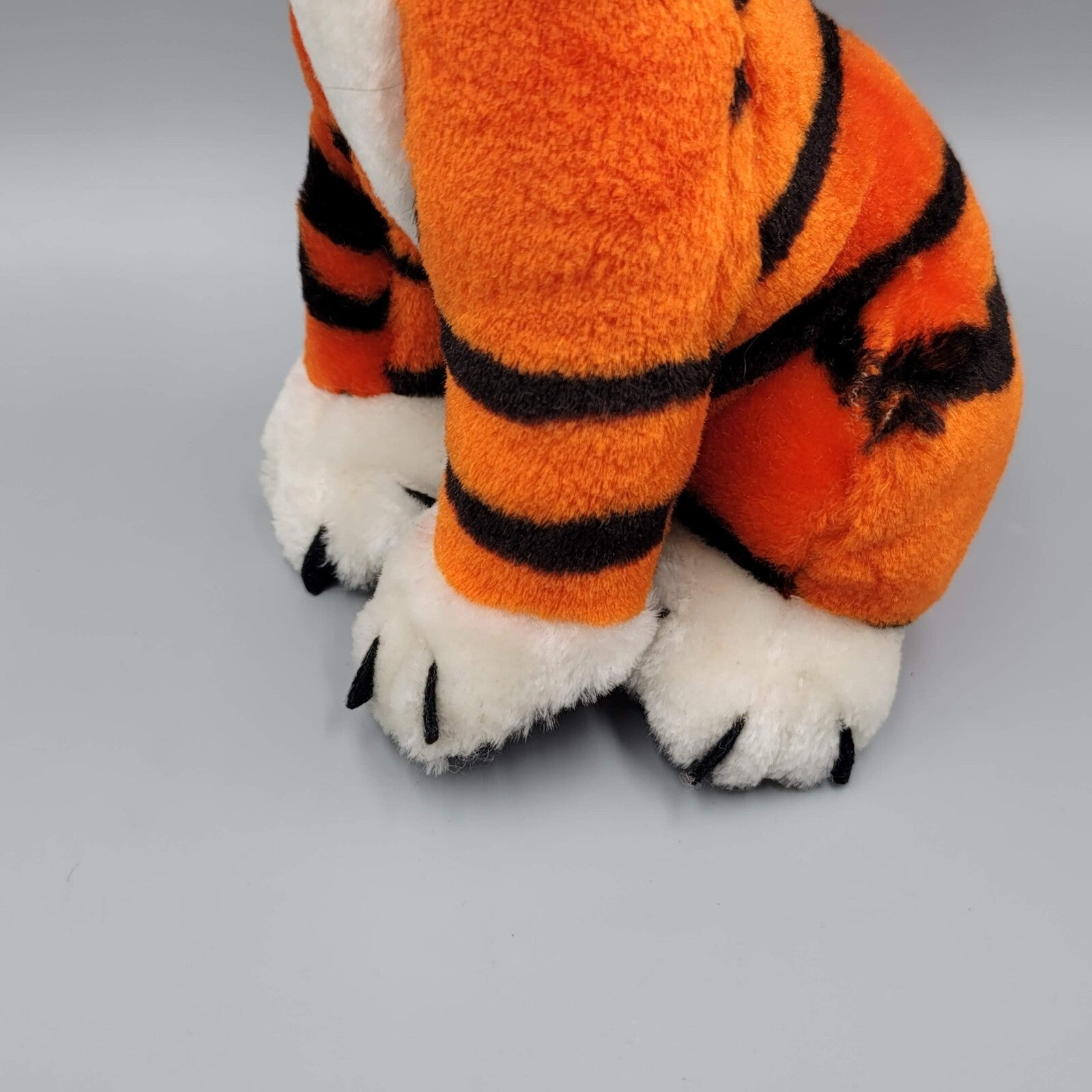 Vintage Classic Toy Company Orange Tiger Plush Stuffed Animal 10"