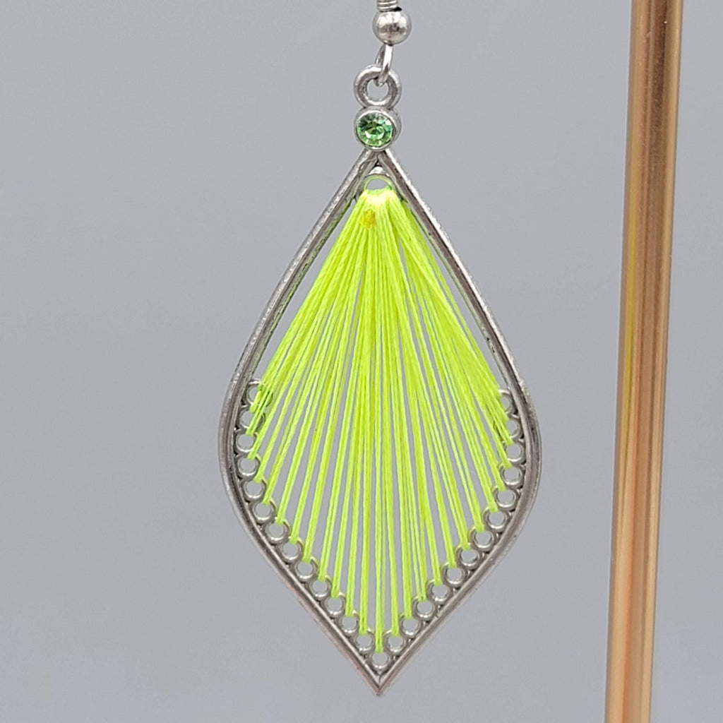 Neon Green String Art Pierced Earrings Silver tone Dangle 2.25 in
