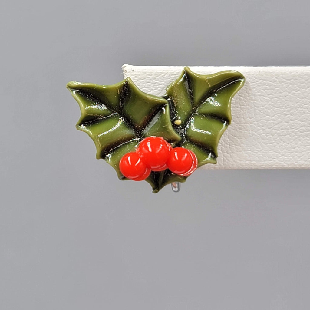 Vintage Mistletoe Clip on Earrings Leaves Berries Screw Back 1/2"