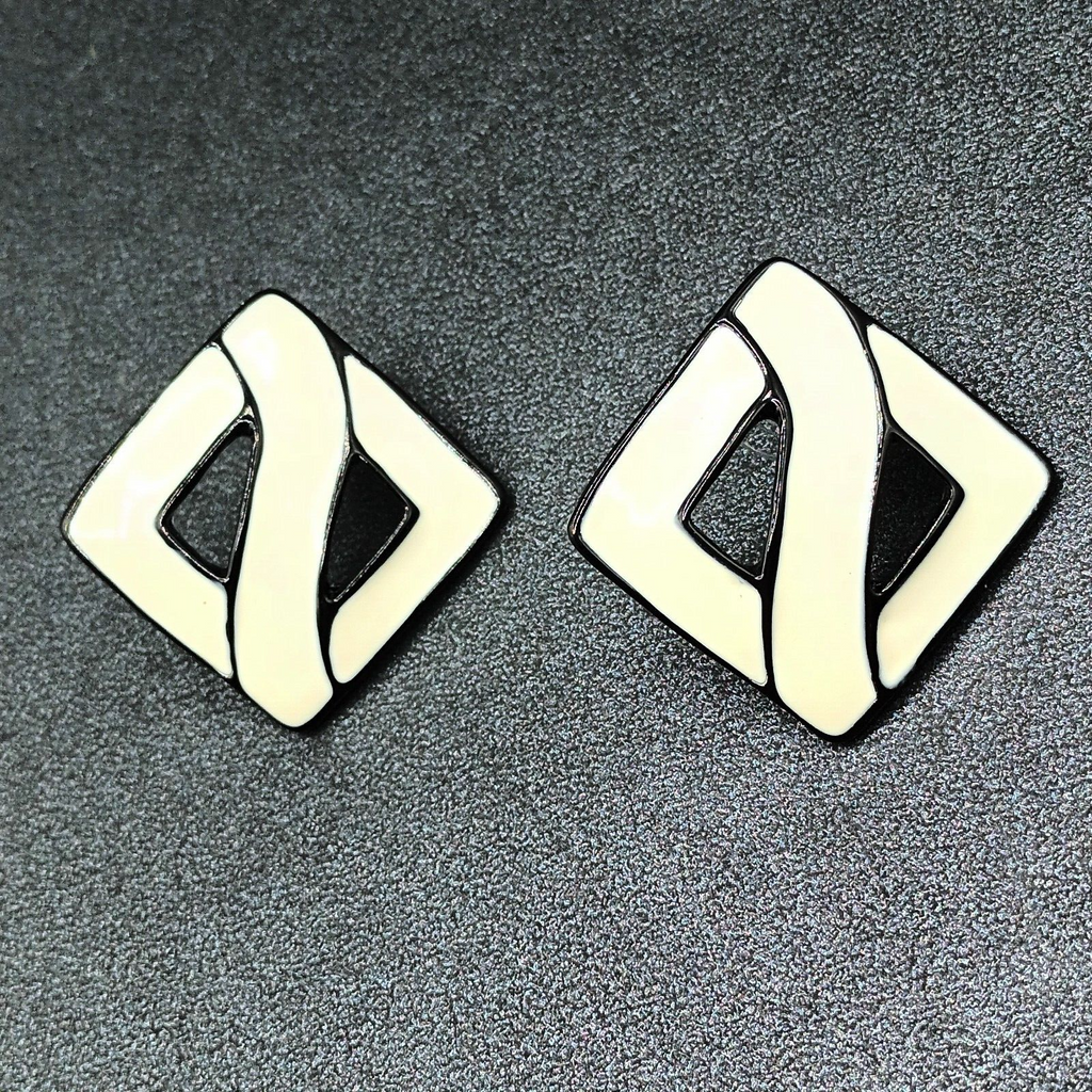 Vintage Pierced Earrings White Black Enamel Open Square Drop 1 3/8"