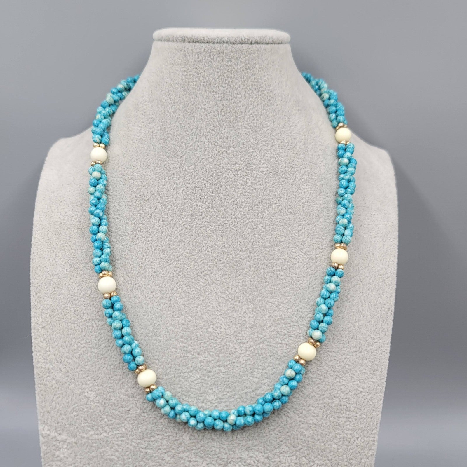 Vintage Blue Stone Twist Bead Necklace Gold tone 20"