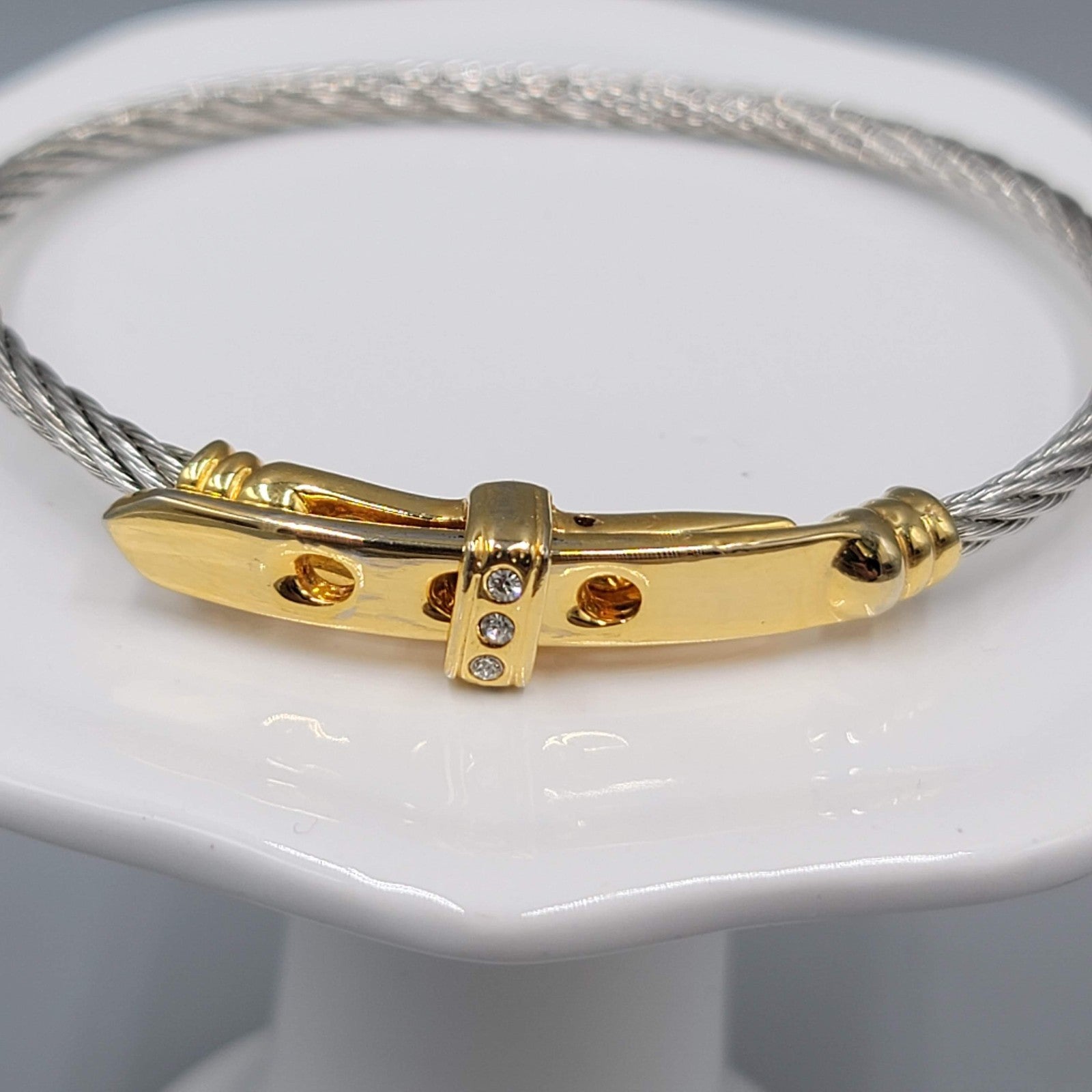 Memory Wire Bracelet Two toned Buckle Accent 7"