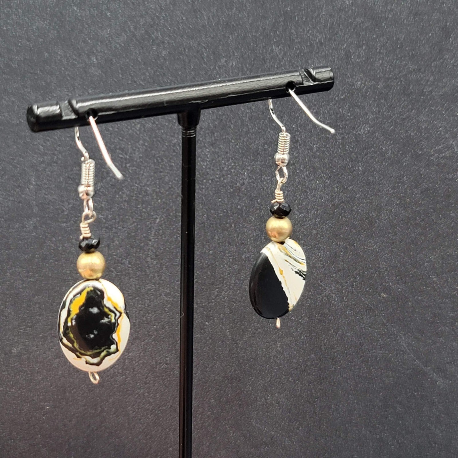 Pierced Earrings Silver tone Black White Yellow Art Glass Oval Bead Dangle 1.25"
