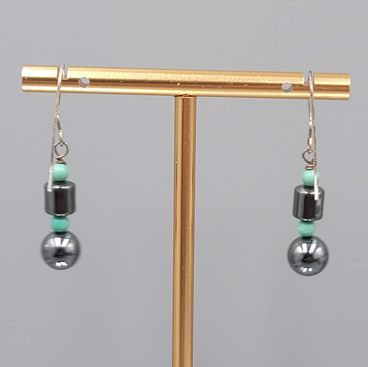 Hematite Bead Pierced Earrings Silver tone Dangle 1 in
