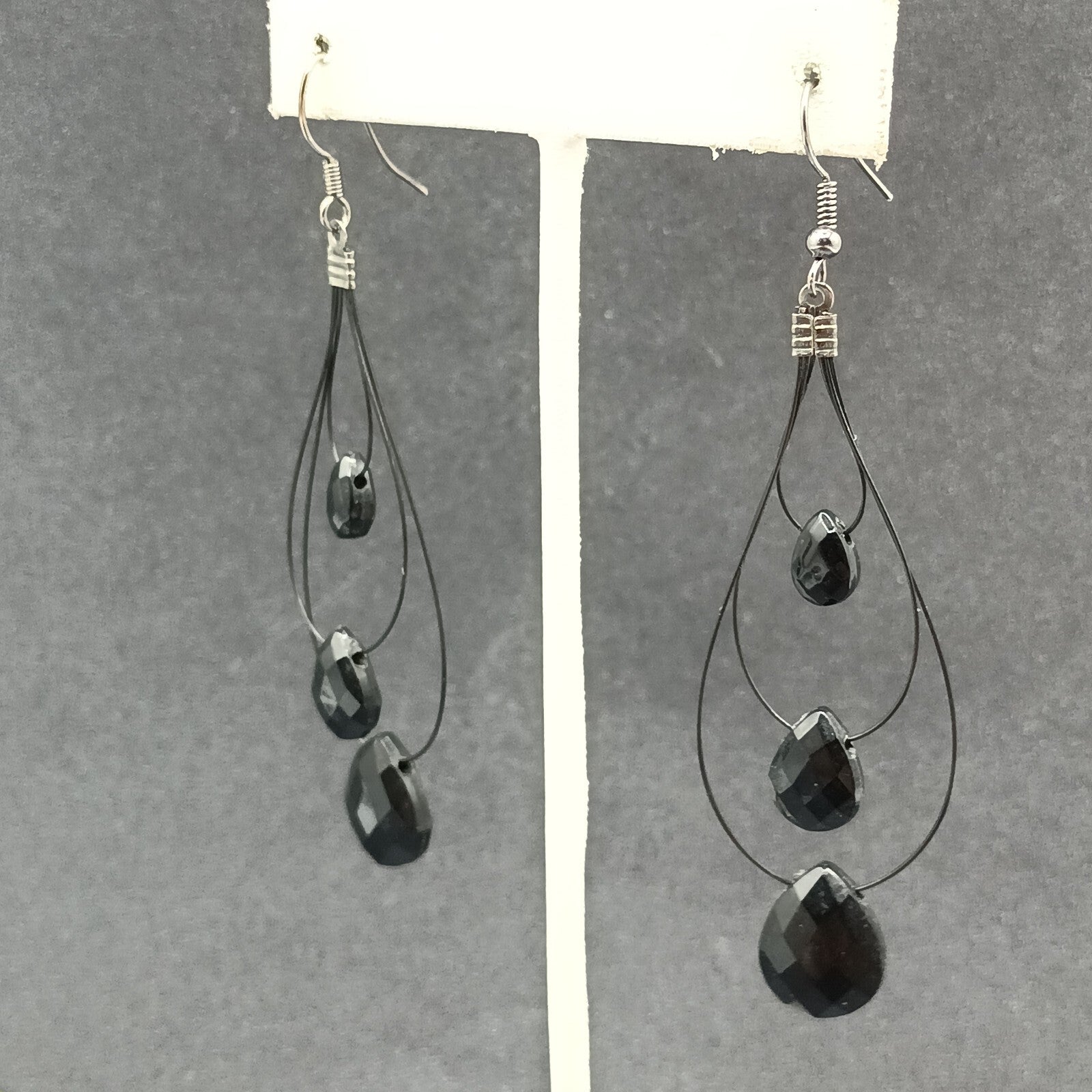 Pierced Earrings Black Plastic Loop Faceted Acrylic Teardrop Bead Dangle 2 3/4"
