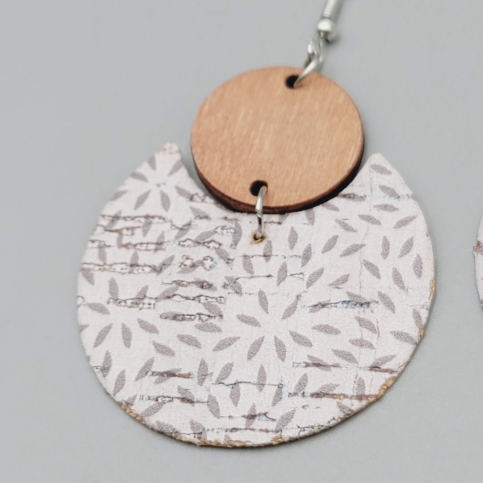 Wood Cork Dangle Pierced Earrings Lightweight Boho Leaf Print Pattern 2"