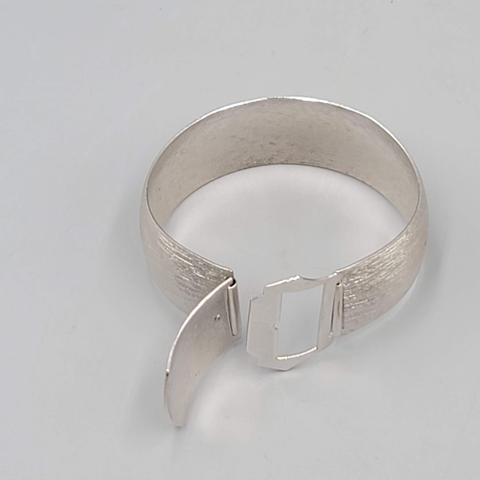 Vintage Buckle Bangle Bracelet Textured Silver tone 7 in