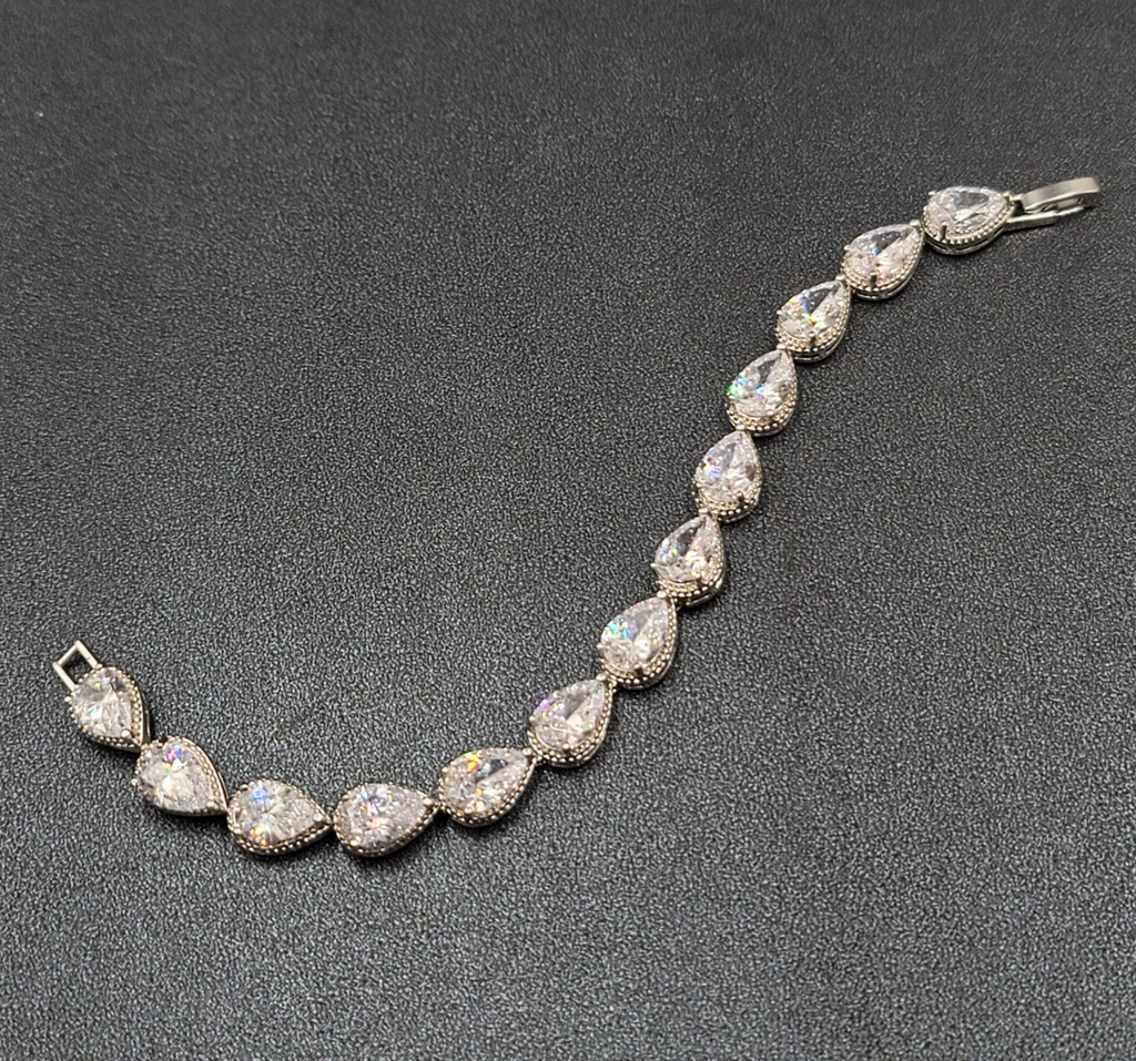 Silver Plated Pear Cut Cubic Zircon Bridal Tennis Bracelet Wedding Jewelry 6.75"