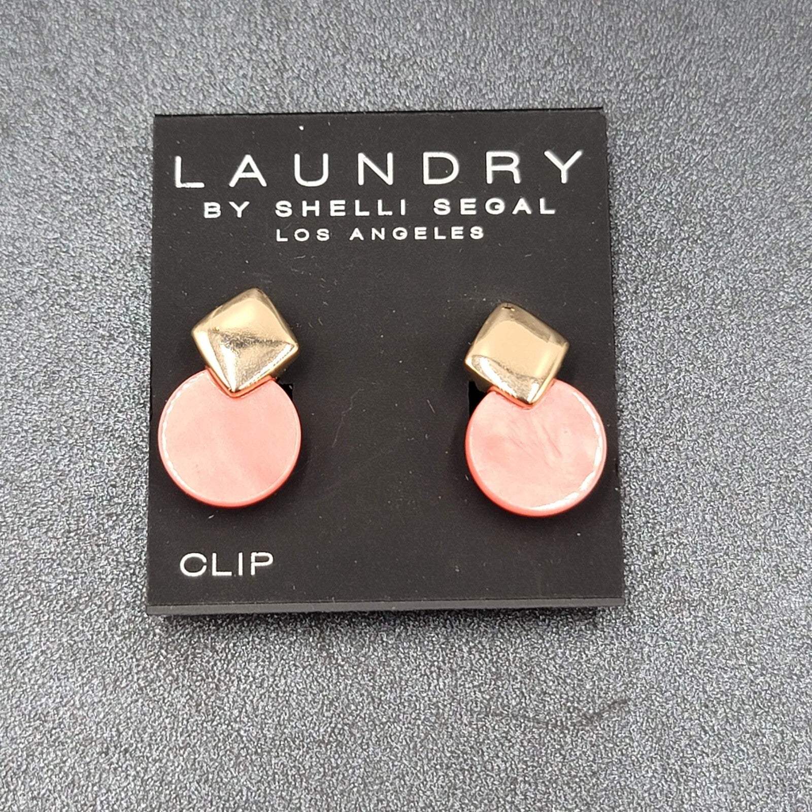 Laundry by Shelli Segal Clip on Earrings Gold tone Pink Mother of Pearl Drop 1"