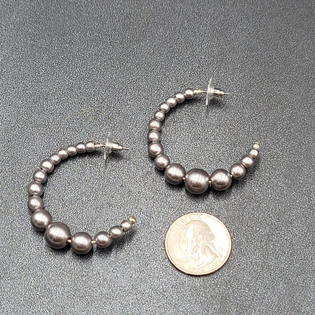Pierced Earrings Graduated Imitation Gray Pearl Beads Hoops 1.75"